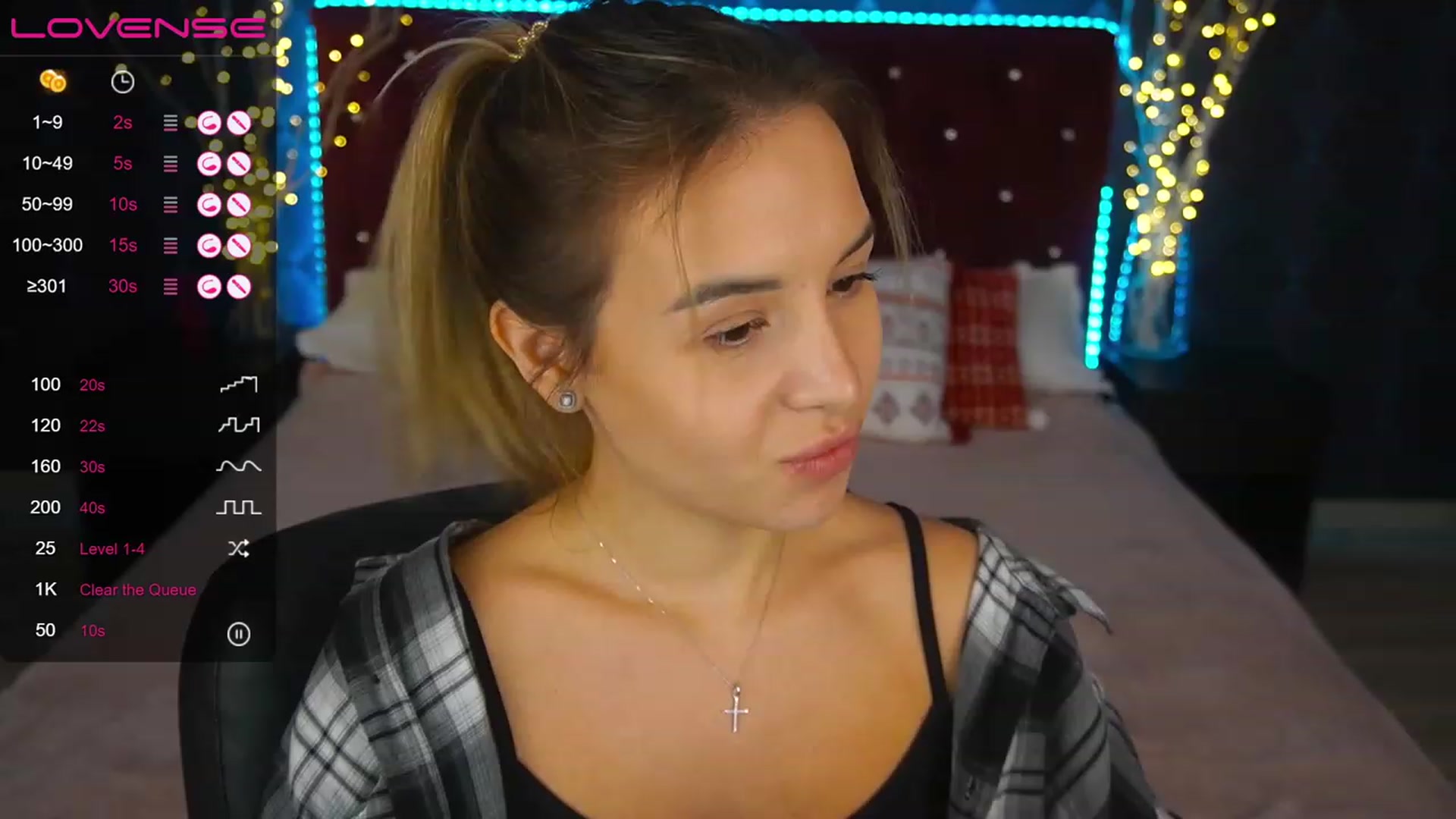 Gallery image thumbnail from LexaIce's myfreecams stream on, 02/17/2023, 13:29 image 5 of 20