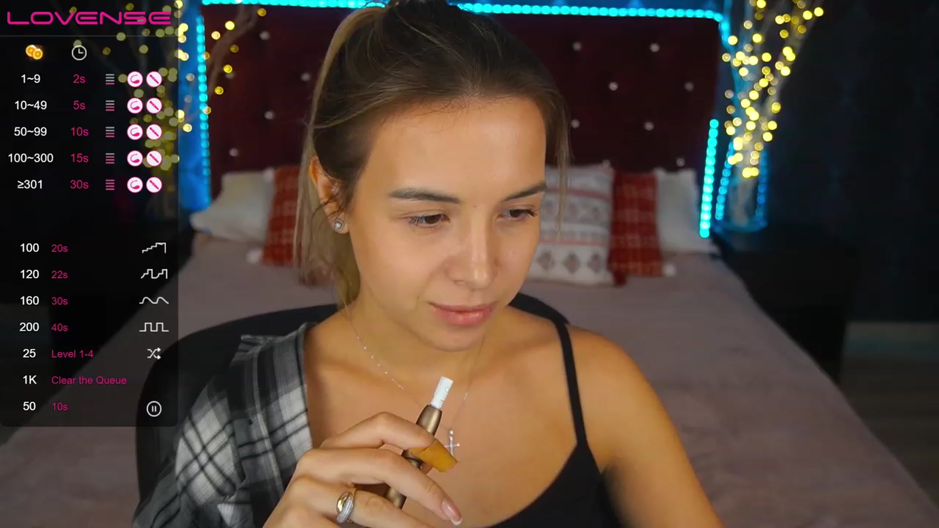 Gallery image thumbnail from LexaIce's myfreecams stream on, 02/17/2023, 13:29 image 6 of 20