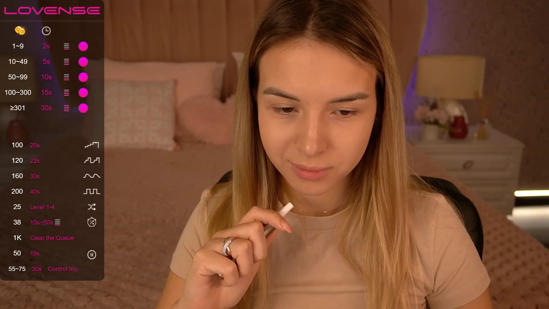 Gallery image thumbnail from LexaIce's myfreecams stream on, 02/20/2023, 10:50 image 2 of 20