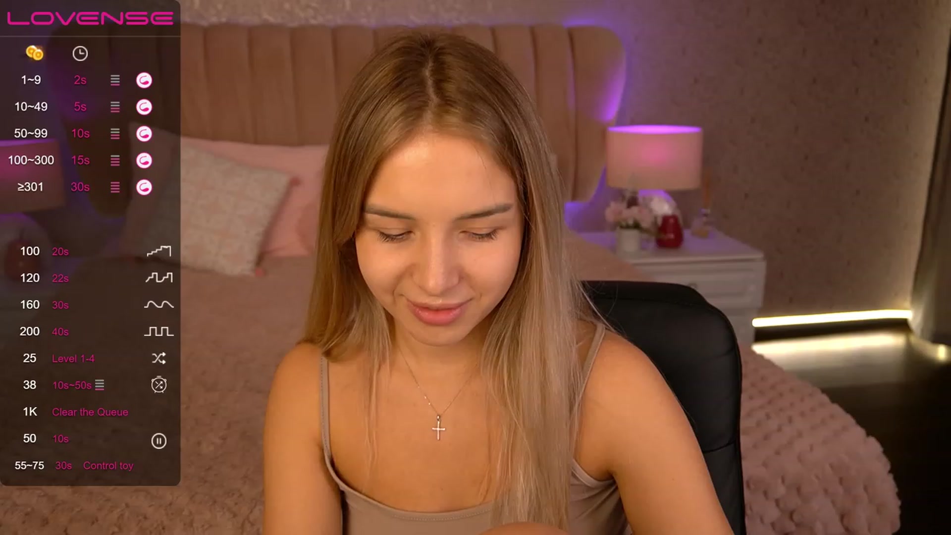 Gallery image thumbnail from LexaIce's myfreecams stream on, 02/24/2023, 12:42 image 6 of 20