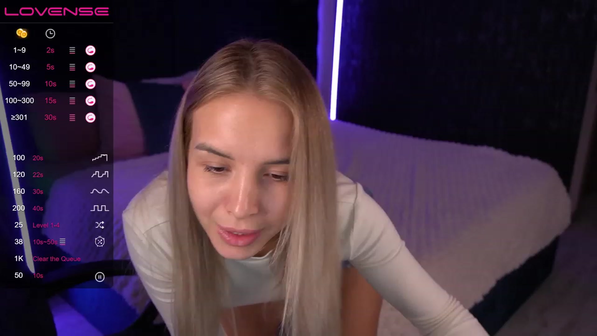 Gallery image thumbnail from LexaIce's myfreecams stream on, 02/27/2023, 13:50 image 10 of 20