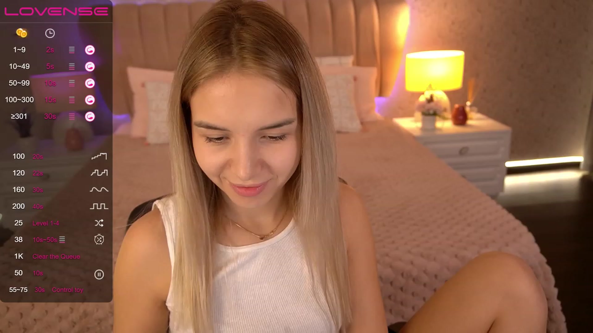 Gallery image thumbnail from LexaIce's myfreecams stream on, 03/01/2023, 10:06 image 4 of 20