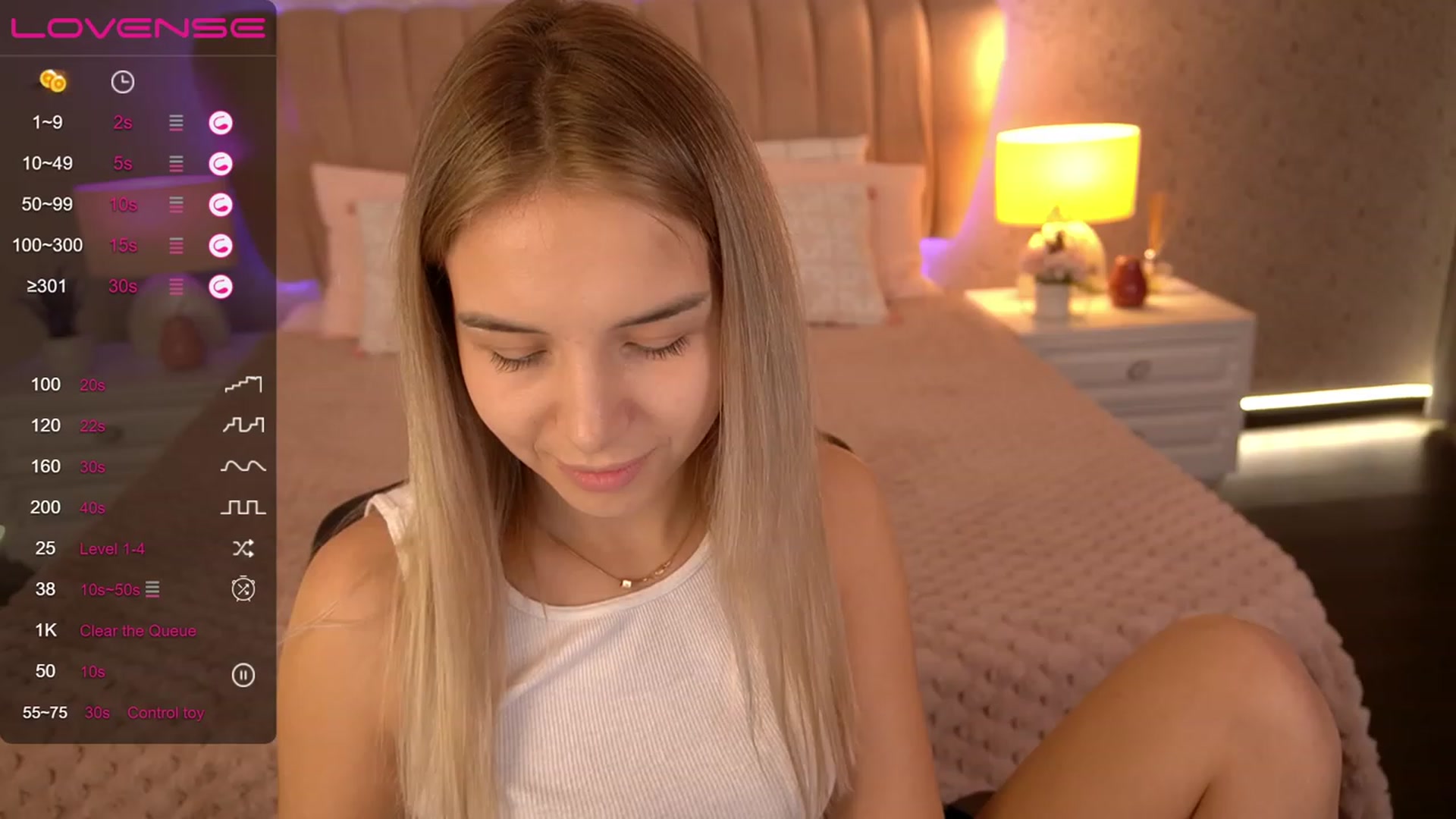 Gallery image thumbnail from LexaIce's myfreecams stream on, 03/01/2023, 10:06 image 1 of 20