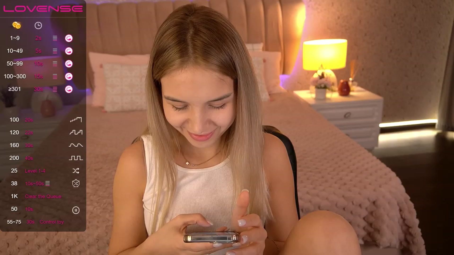 Gallery image thumbnail from LexaIce's myfreecams stream on, 03/01/2023, 13:37 image 11 of 20