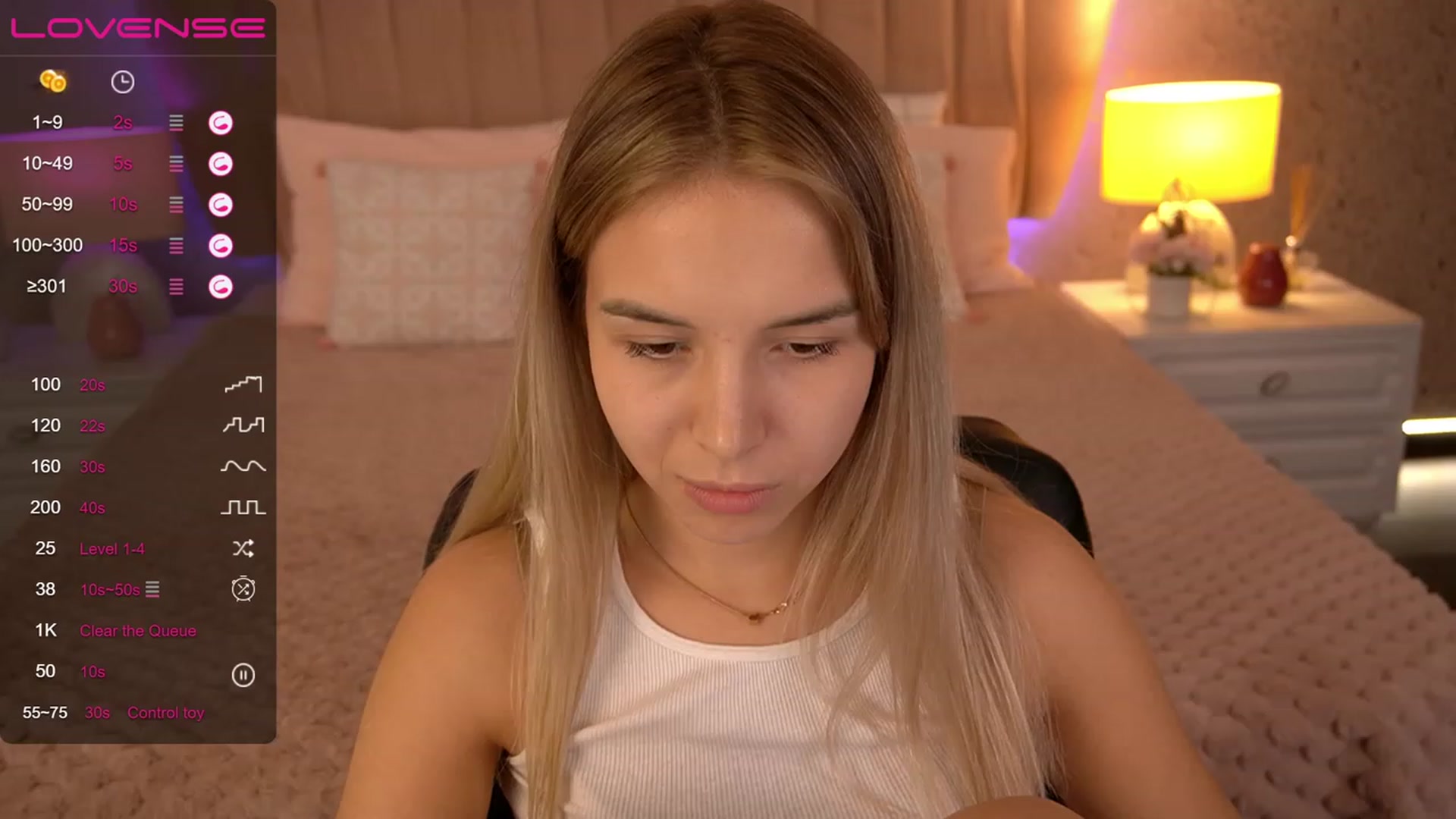 Gallery image thumbnail from LexaIce's myfreecams stream on, 03/01/2023, 15:13 image 7 of 20