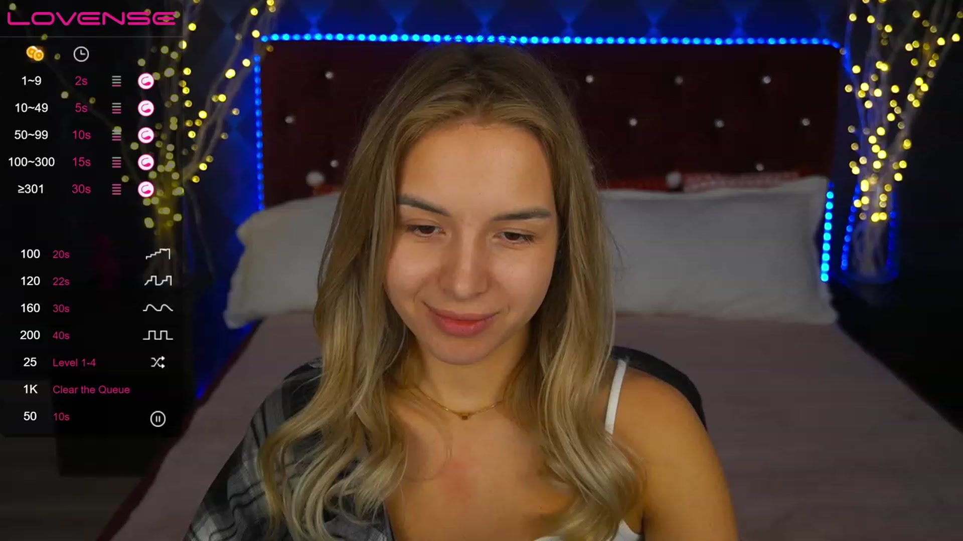 Gallery image thumbnail from LexaIce's myfreecams stream on, 03/02/2023, 14:04 image 7 of 20