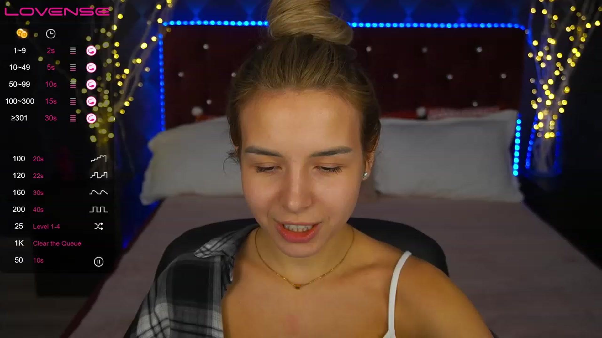 Gallery image thumbnail from LexaIce's myfreecams stream on, 03/02/2023, 14:04 image 9 of 20