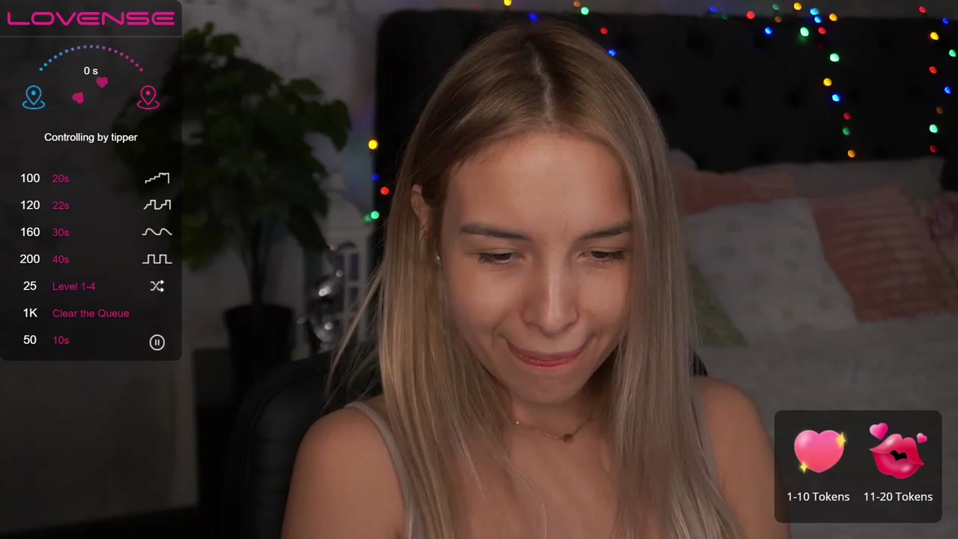 Gallery image thumbnail from LexaIce's myfreecams stream on, 03/03/2023, 11:15 image 4 of 20