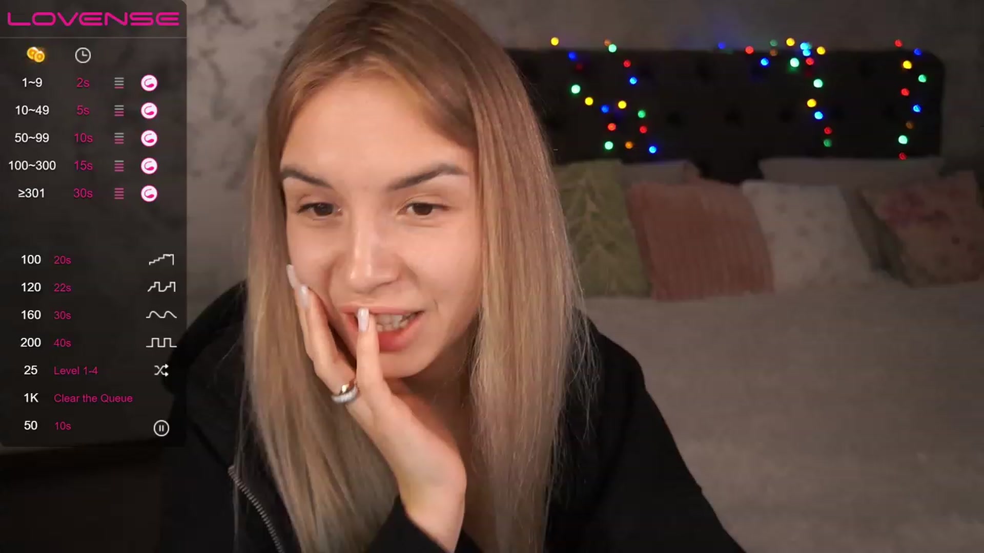 Gallery image thumbnail from LexaIce's myfreecams stream on, 03/07/2023, 08:58 image 16 of 20