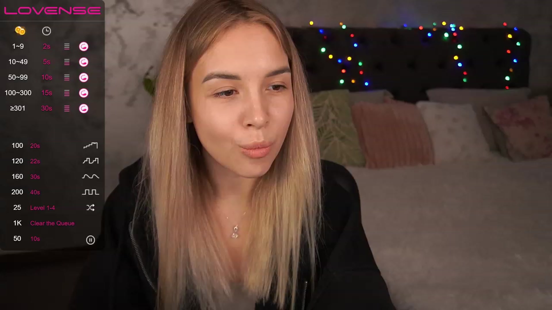 Gallery image thumbnail from LexaIce's myfreecams stream on, 03/07/2023, 08:58 image 12 of 20