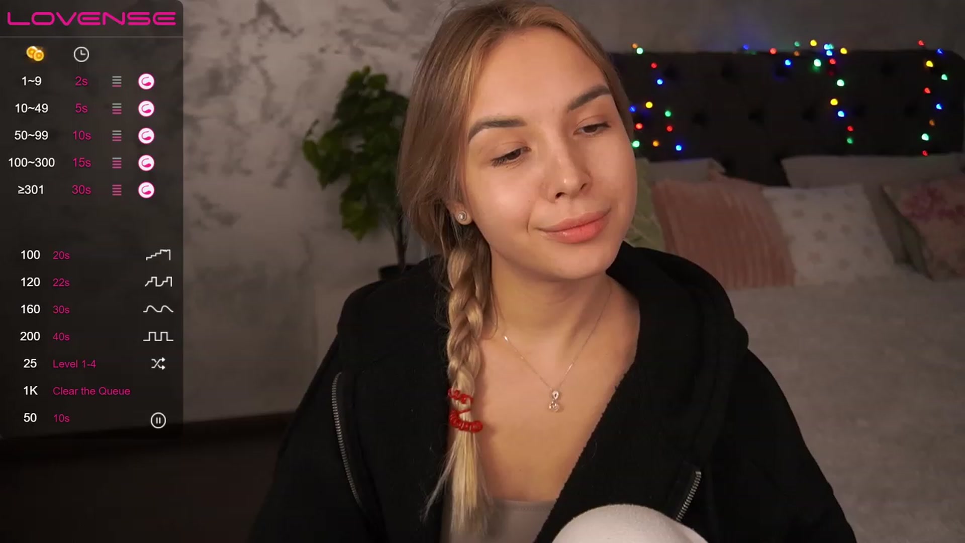 Gallery image thumbnail from LexaIce's myfreecams stream on, 03/07/2023, 09:51 image 17 of 20