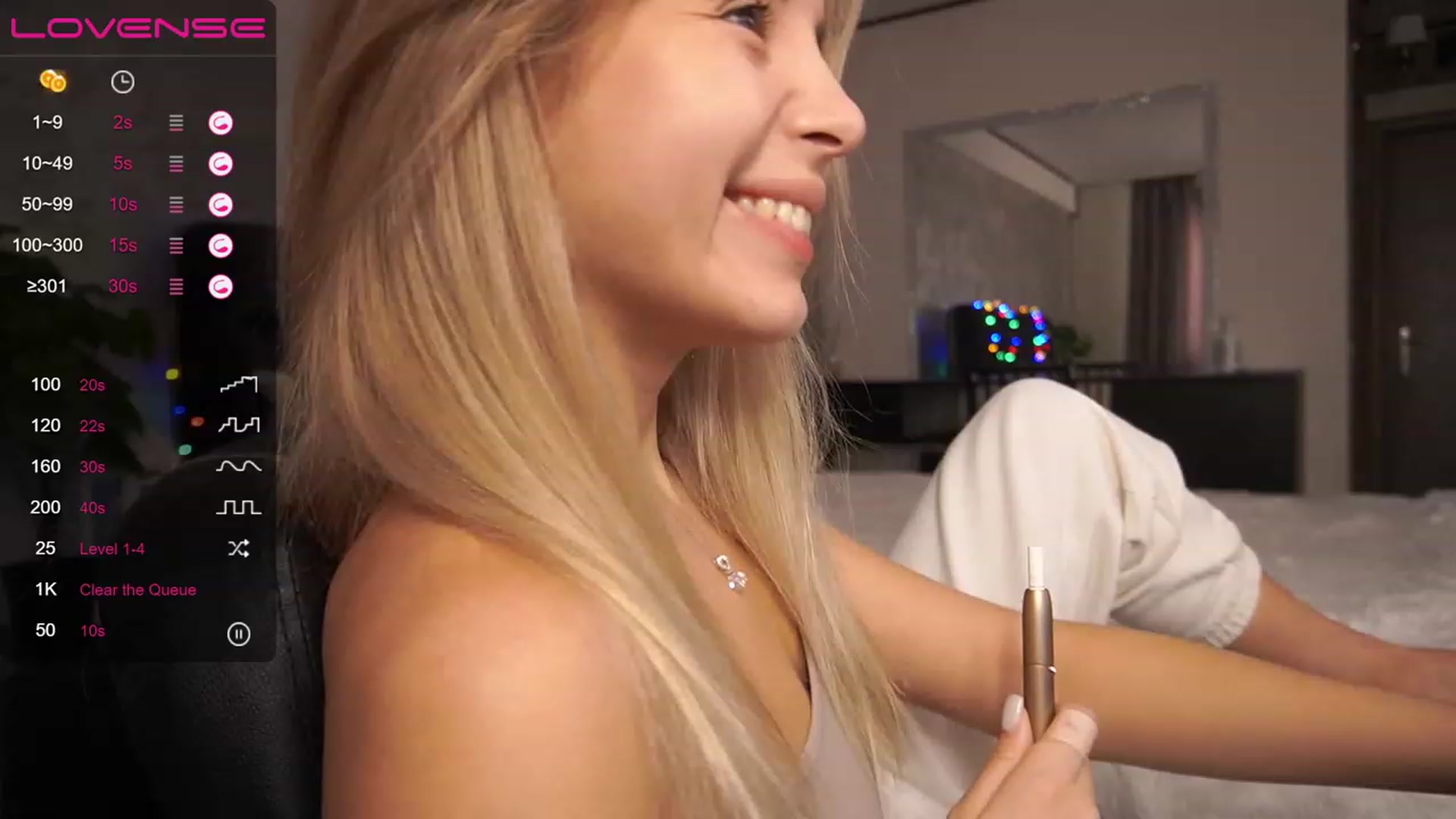 Gallery image thumbnail from LexaIce's myfreecams stream on, 03/07/2023, 10:28 image 2 of 20
