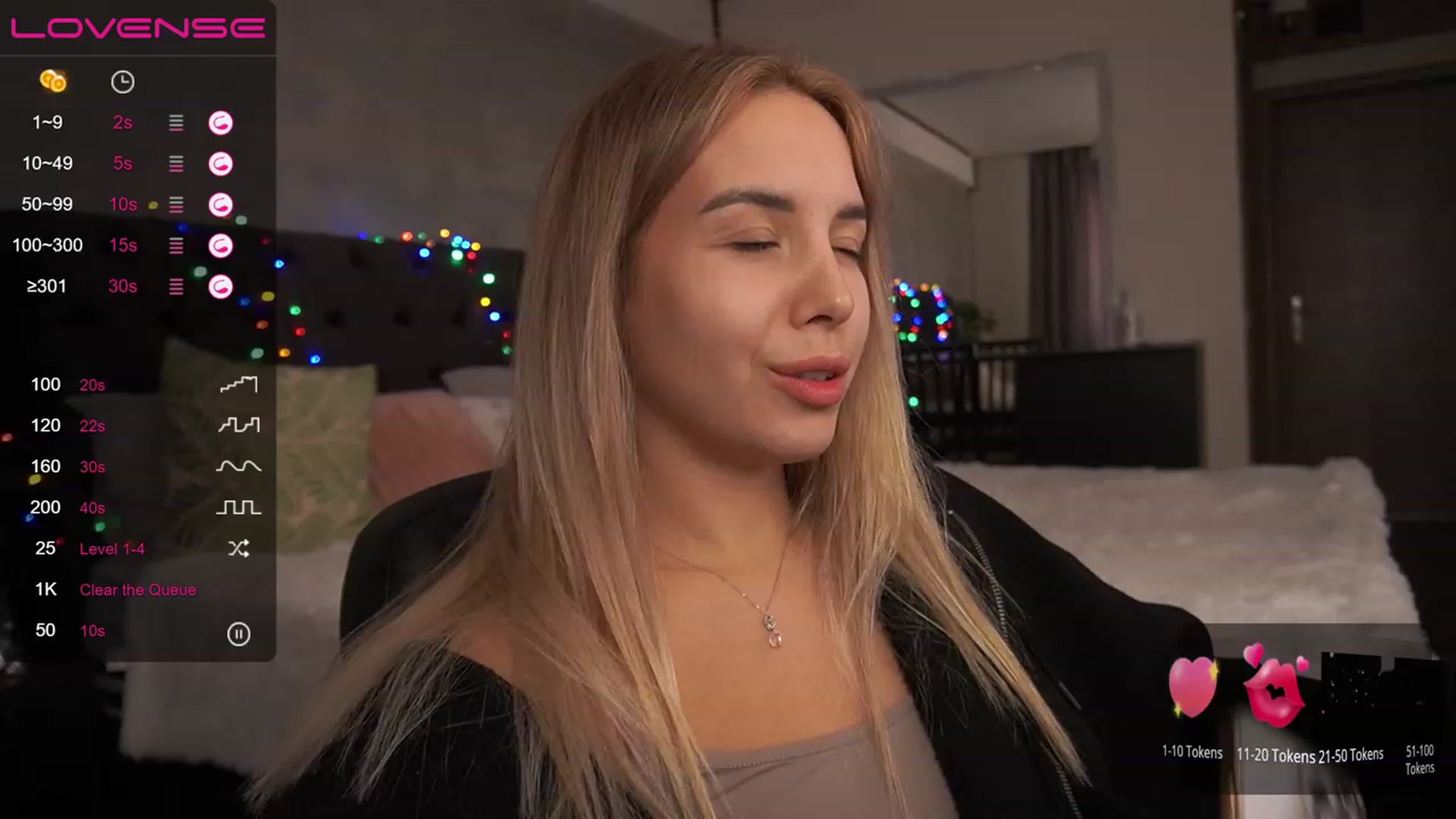 Gallery image thumbnail from LexaIce's myfreecams stream on, 03/07/2023, 14:02 image 6 of 20