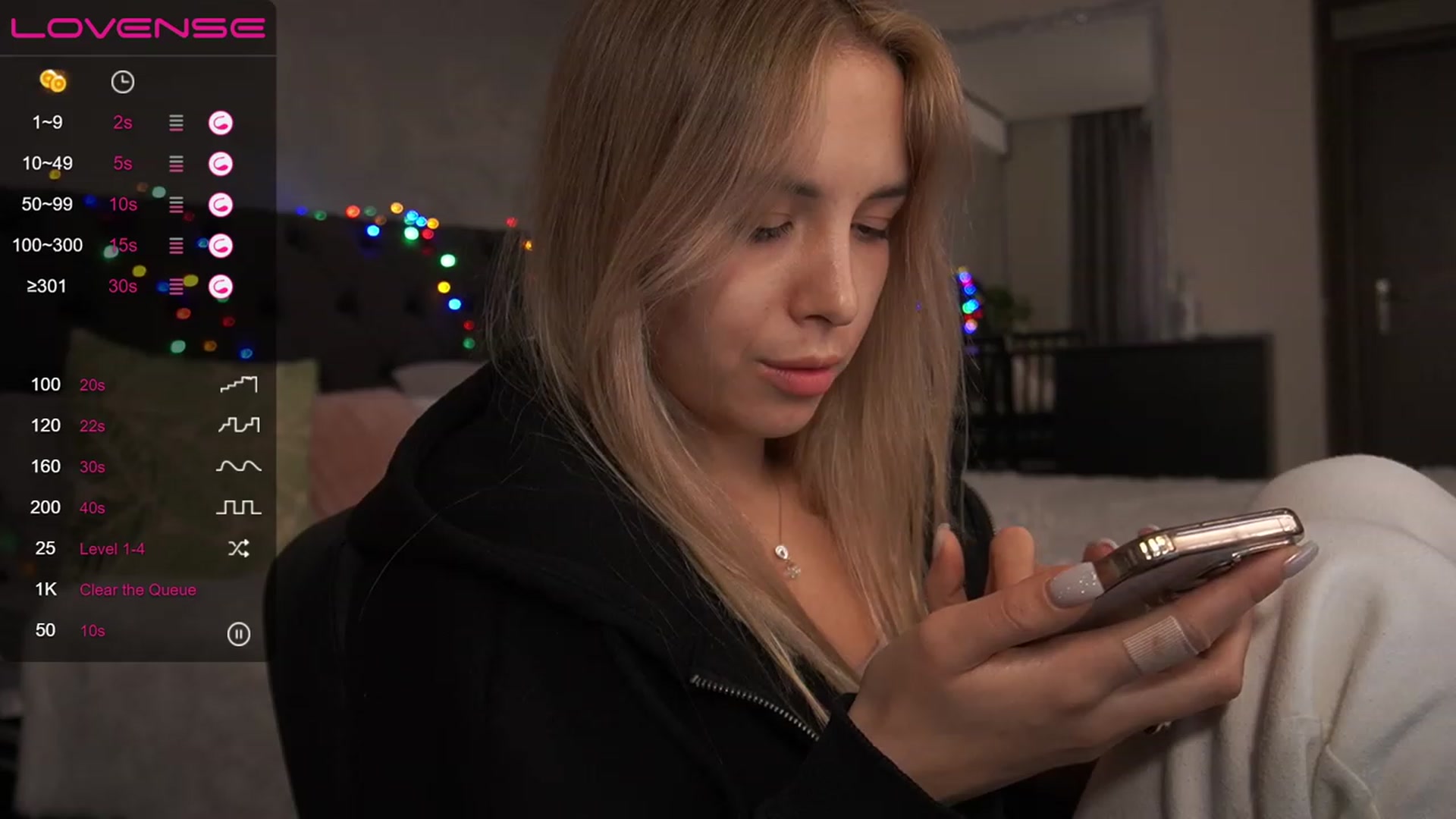 Gallery image thumbnail from LexaIce's myfreecams stream on, 03/07/2023, 14:02 image 19 of 20