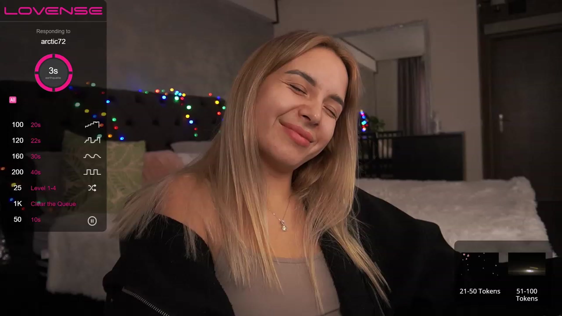 Gallery image thumbnail from LexaIce's myfreecams stream on, 03/07/2023, 14:02 image 7 of 20