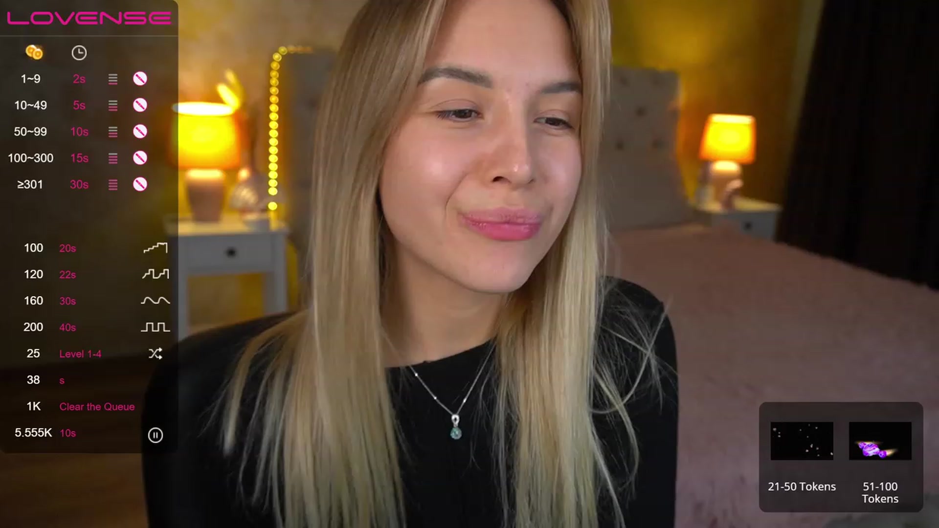 Gallery image thumbnail from LexaIce's myfreecams stream on, 03/08/2023, 12:37 image 17 of 20