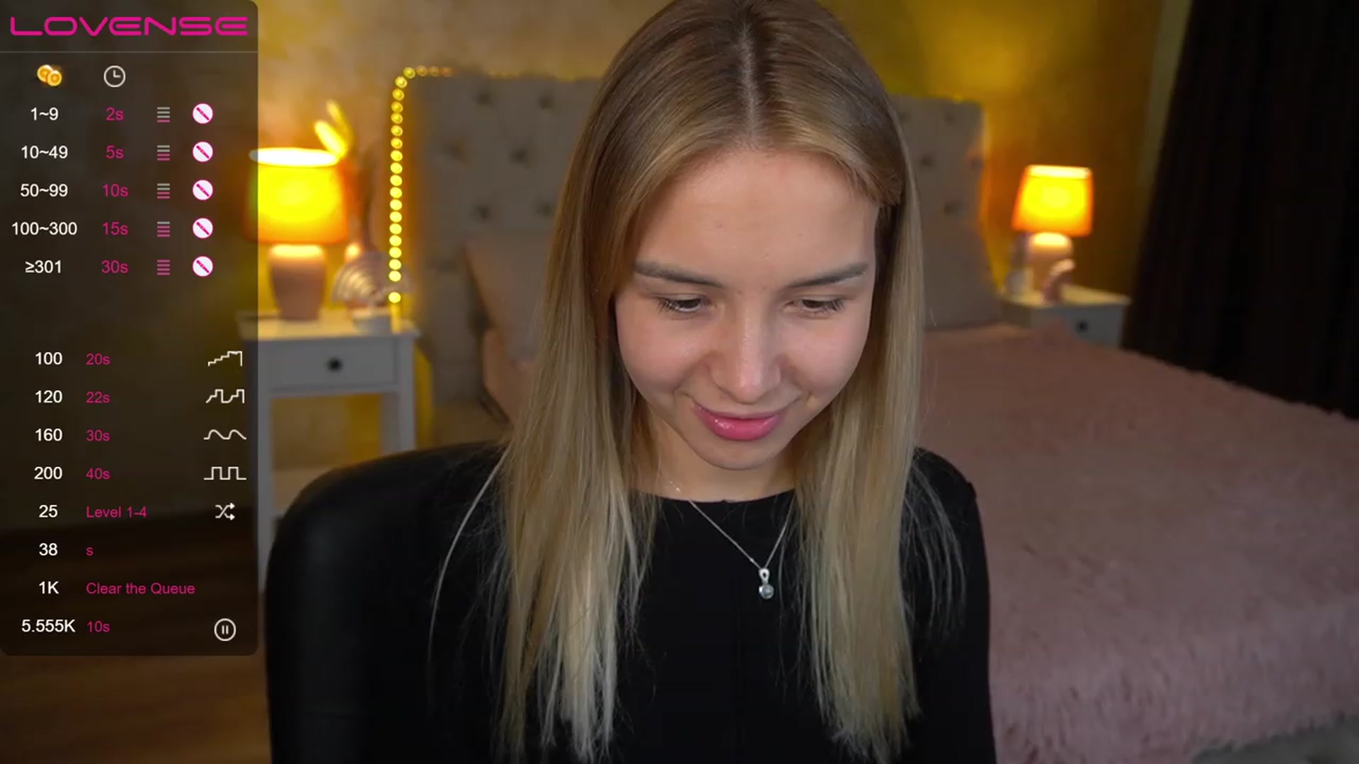 Gallery image thumbnail from LexaIce's myfreecams stream on, 03/08/2023, 12:37 image 6 of 20