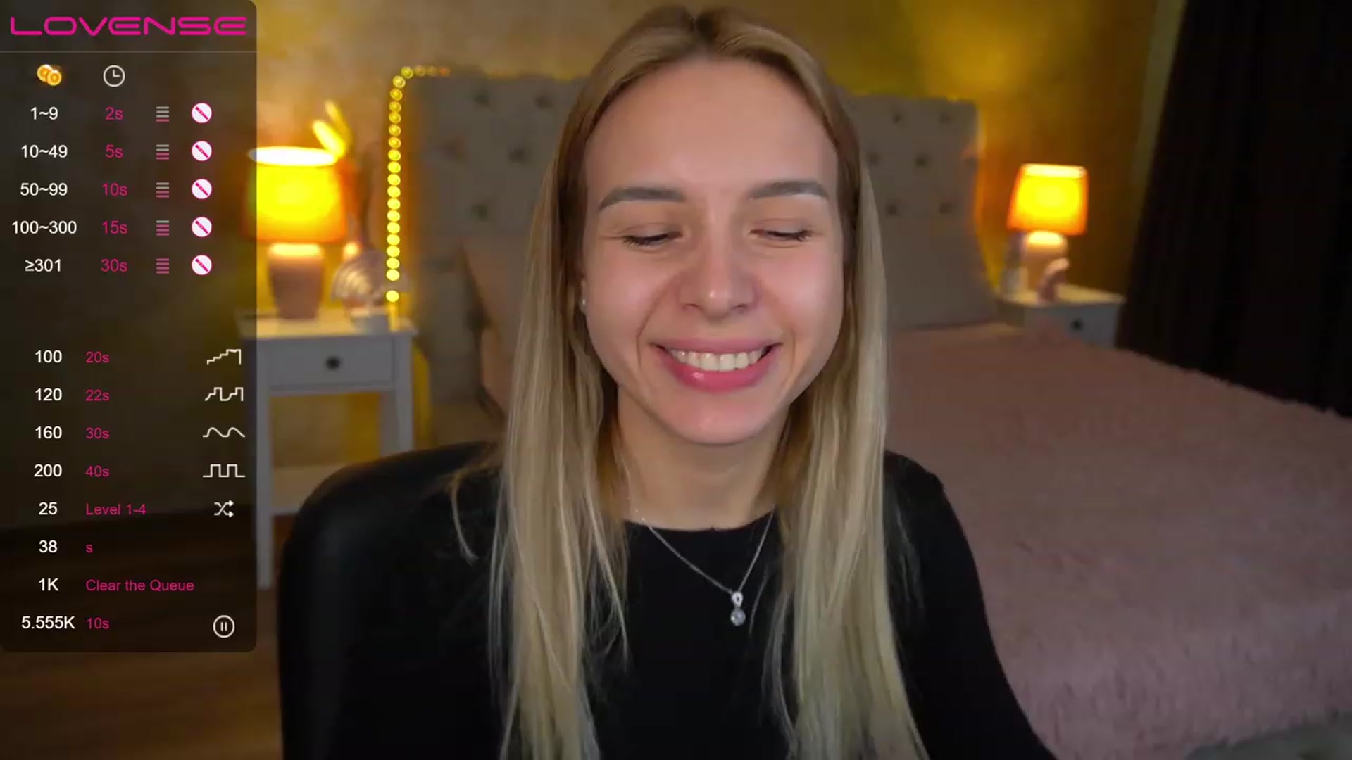 Gallery image thumbnail from LexaIce's myfreecams stream on, 03/08/2023, 12:37 image 3 of 20