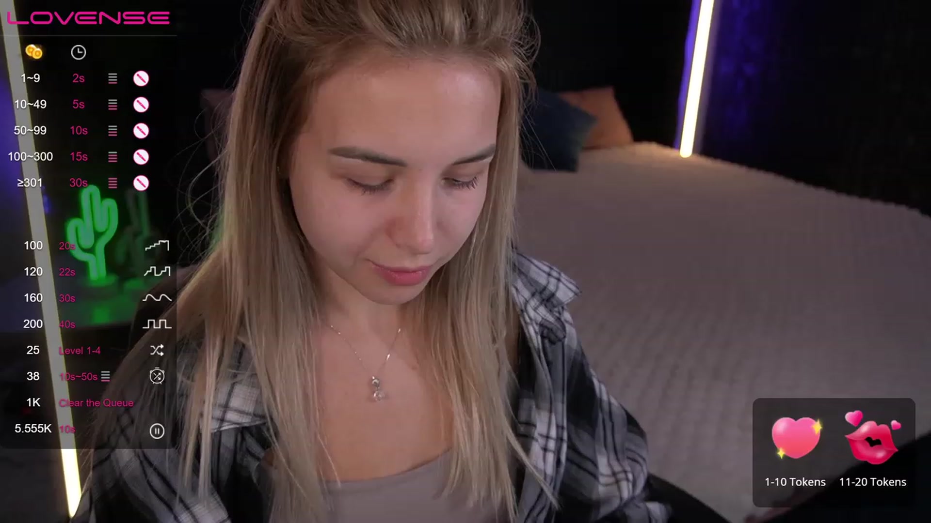 Gallery image thumbnail from LexaIce's myfreecams stream on, 03/09/2023, 13:14 image 20 of 20