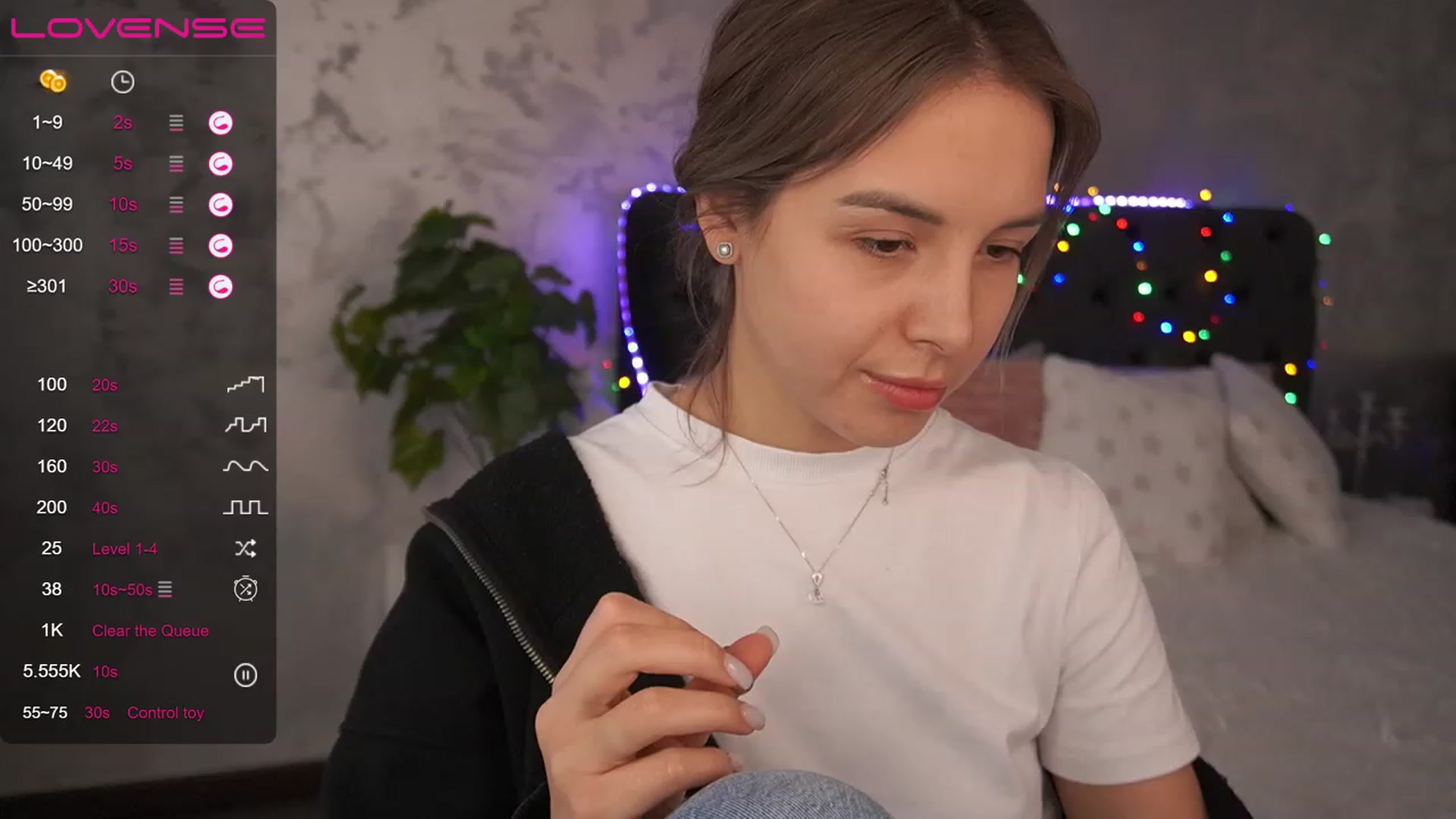Gallery image thumbnail from LexaIce's myfreecams stream on, 03/16/2023, 11:37 image 19 of 20