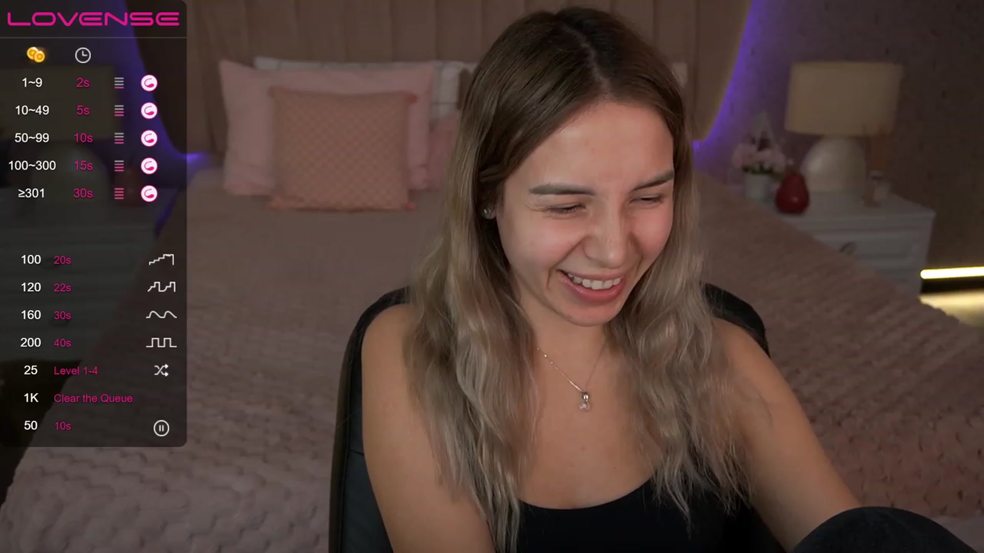 Gallery image thumbnail from LexaIce's myfreecams stream on, 03/22/2023, 10:35 image 6 of 20