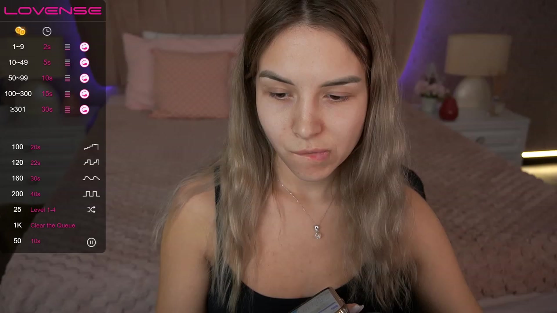 Gallery image thumbnail from LexaIce's myfreecams stream on, 03/22/2023, 10:35 image 17 of 20