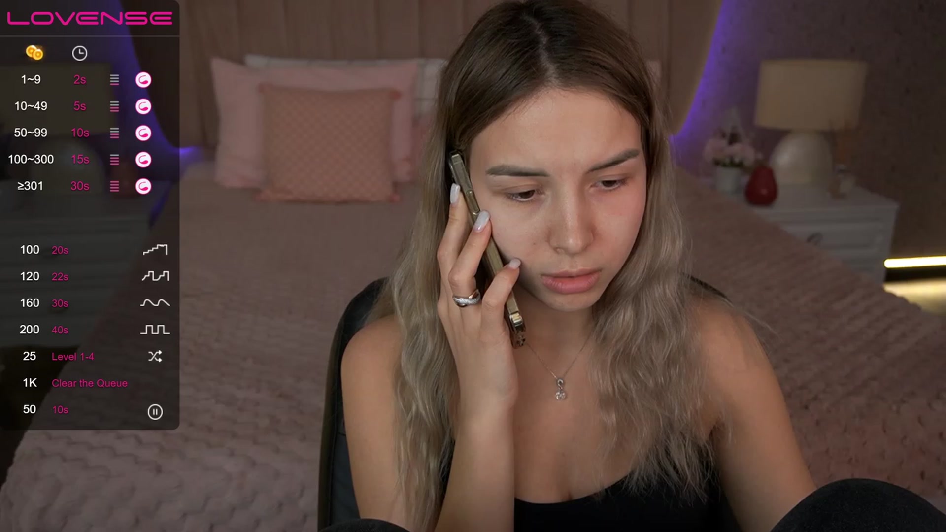 Gallery image thumbnail from LexaIce's myfreecams stream on, 03/22/2023, 10:35 image 3 of 20