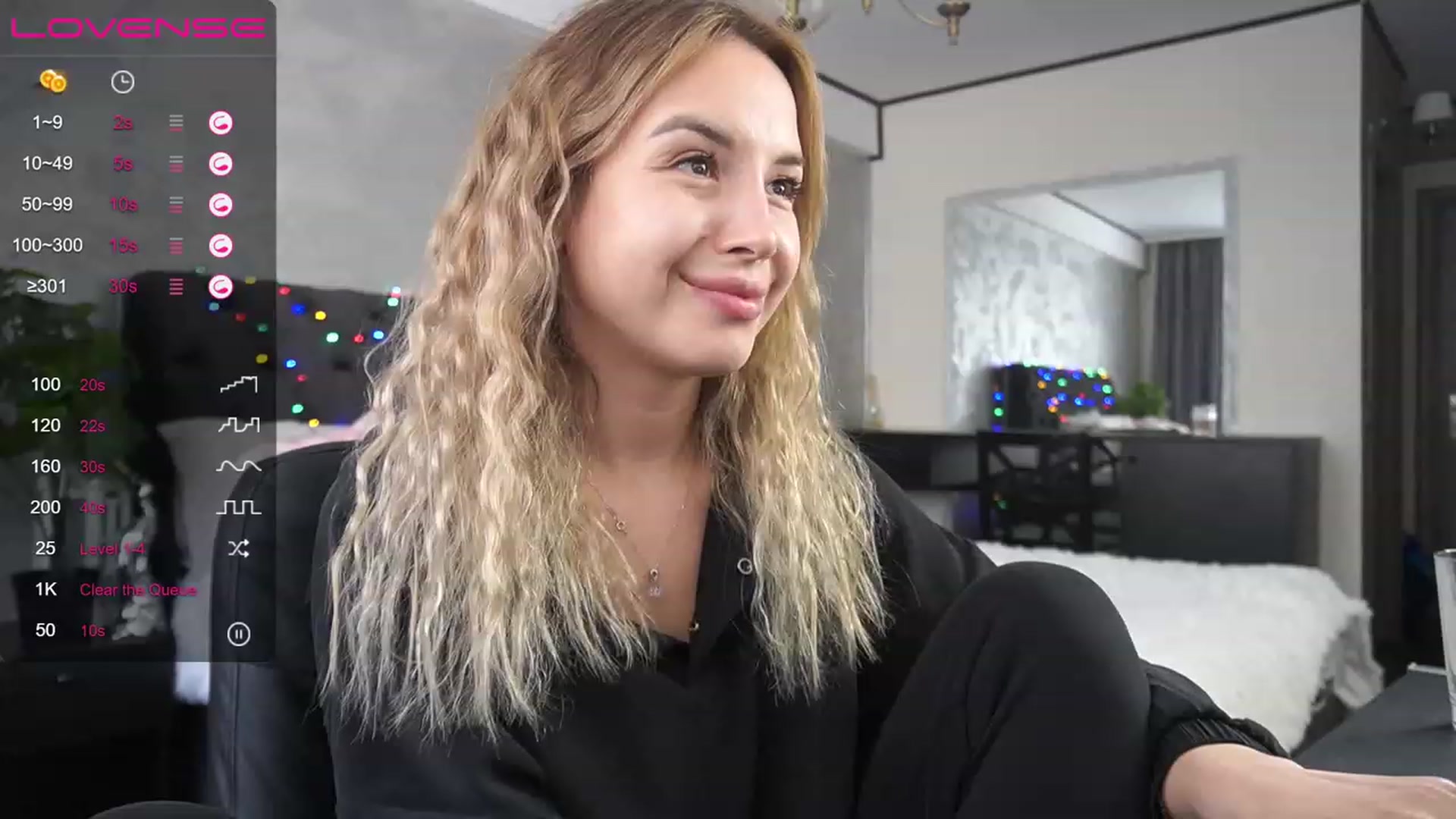 Gallery image thumbnail from LexaIce's myfreecams stream on, 04/10/2023, 11:28 image 4 of 20