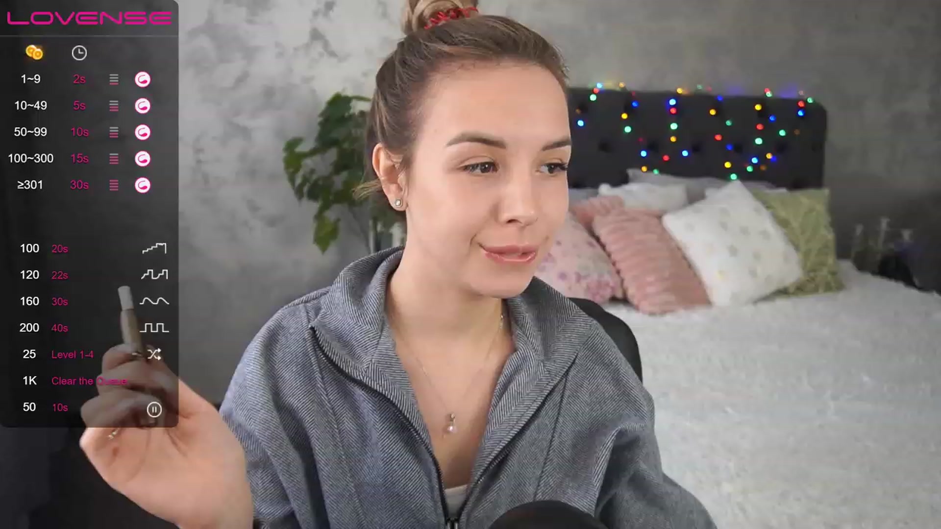 Gallery image thumbnail from LexaIce's myfreecams stream on, 04/11/2023, 09:13 image 4 of 20