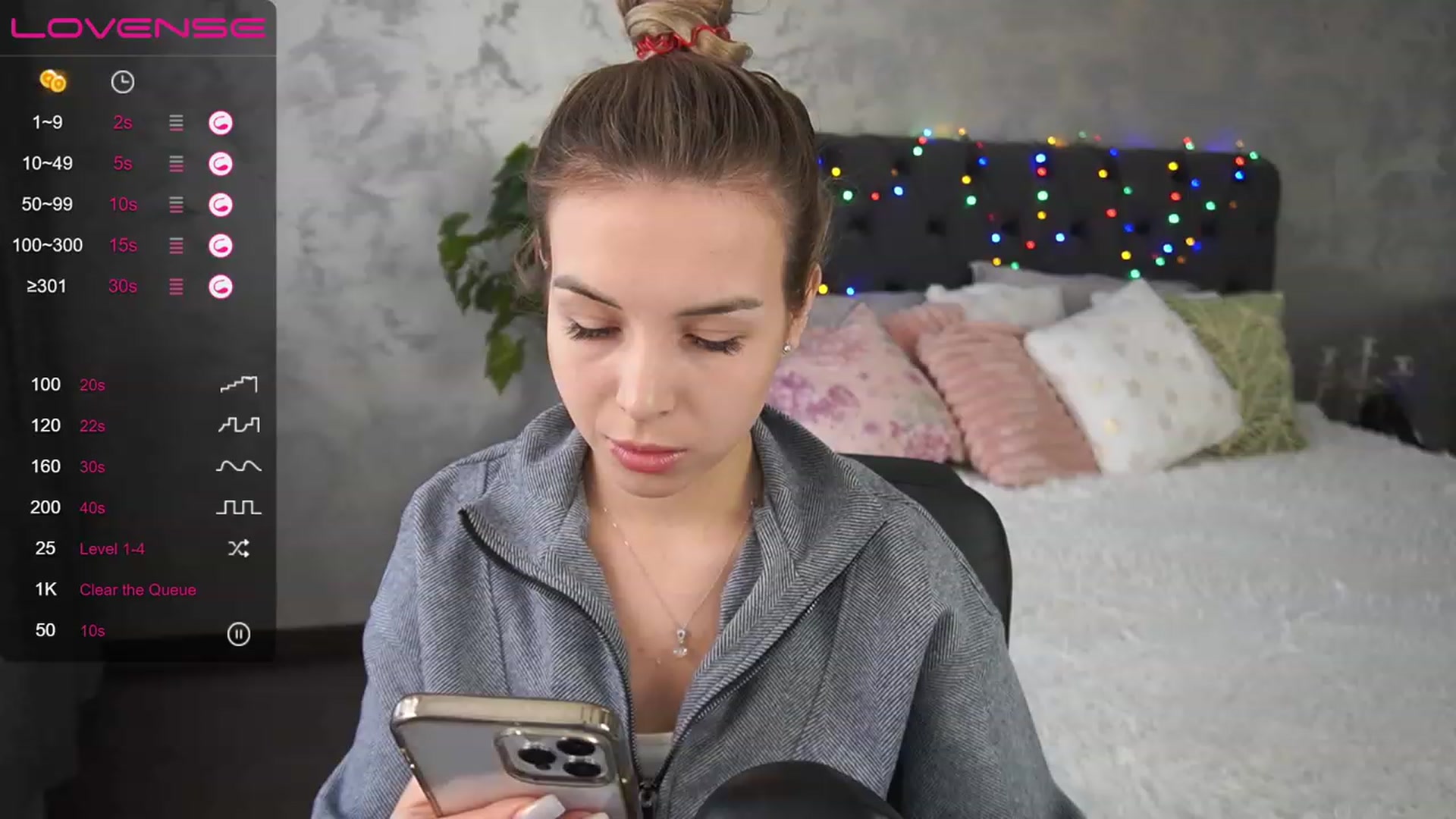 Gallery image thumbnail from LexaIce's myfreecams stream on, 04/11/2023, 09:13 image 1 of 20