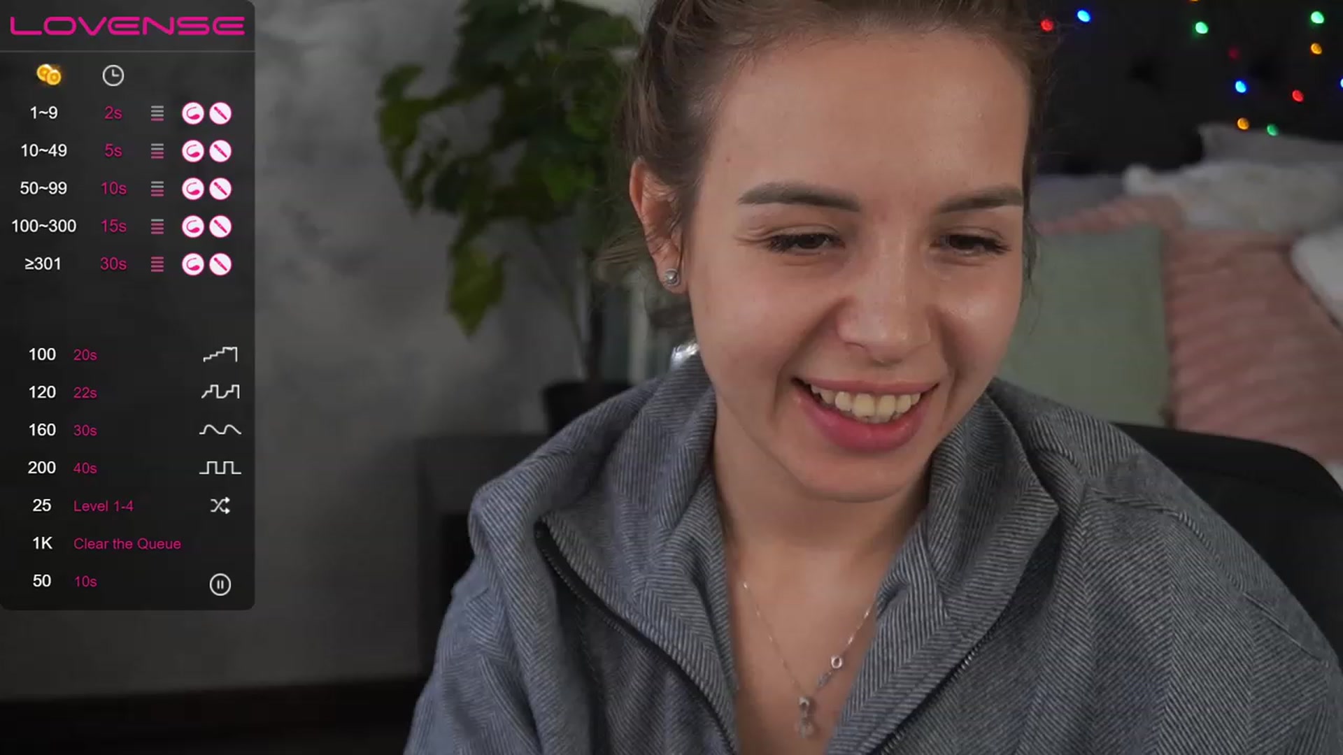Gallery image thumbnail from LexaIce's myfreecams stream on, 04/11/2023, 13:00 image 16 of 20