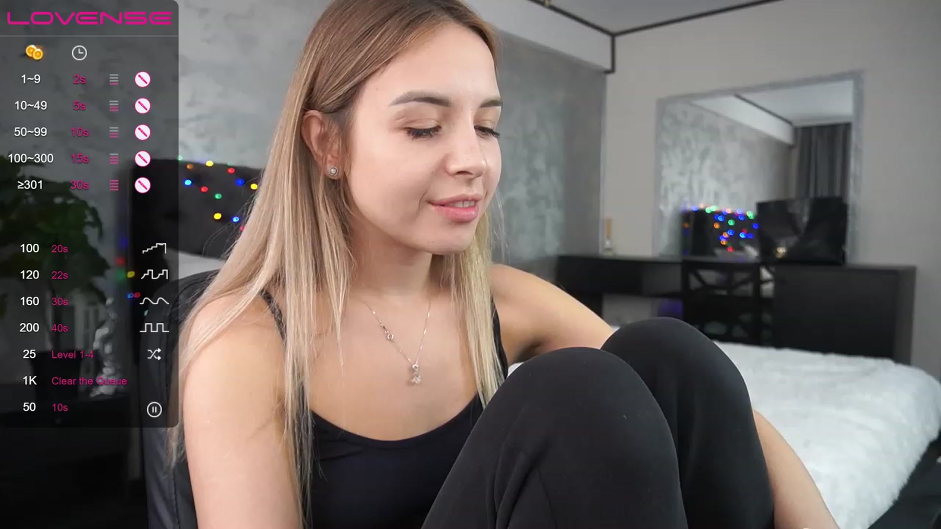 Gallery image thumbnail from LexaIce's myfreecams stream on, 04/14/2023, 10:48 image 6 of 20