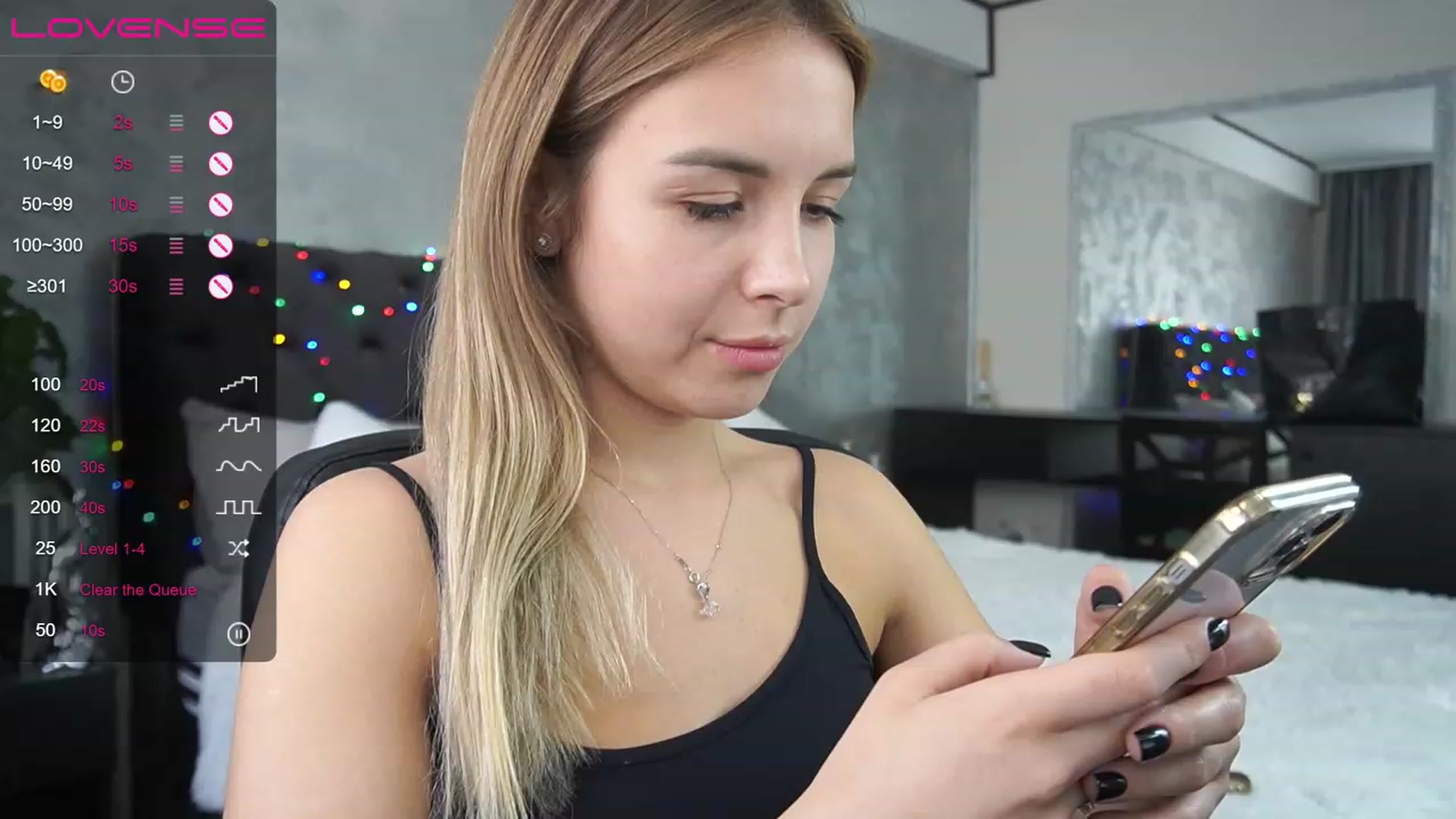 Gallery image thumbnail from LexaIce's myfreecams stream on, 04/14/2023, 11:36 image 13 of 20