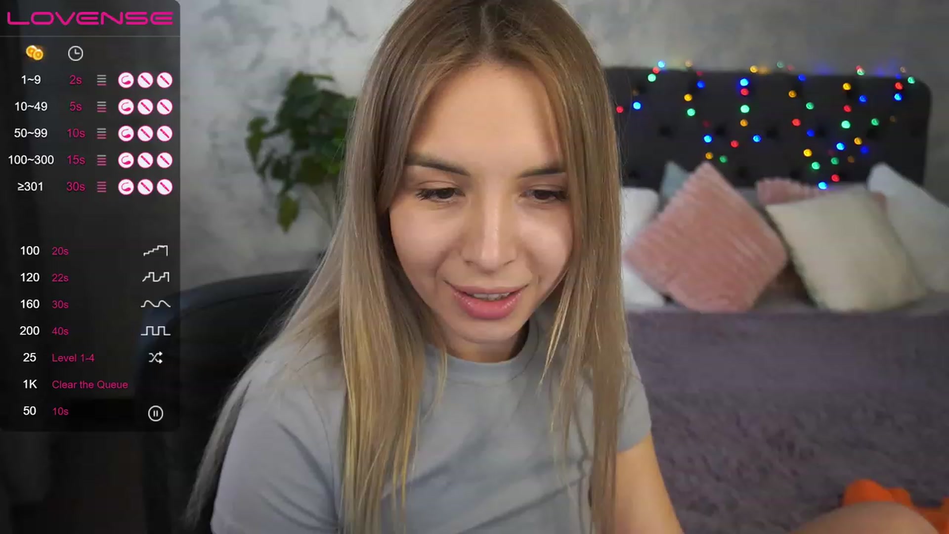 Gallery image thumbnail from LexaIce's myfreecams stream on, 04/18/2023, 09:28 image 10 of 20