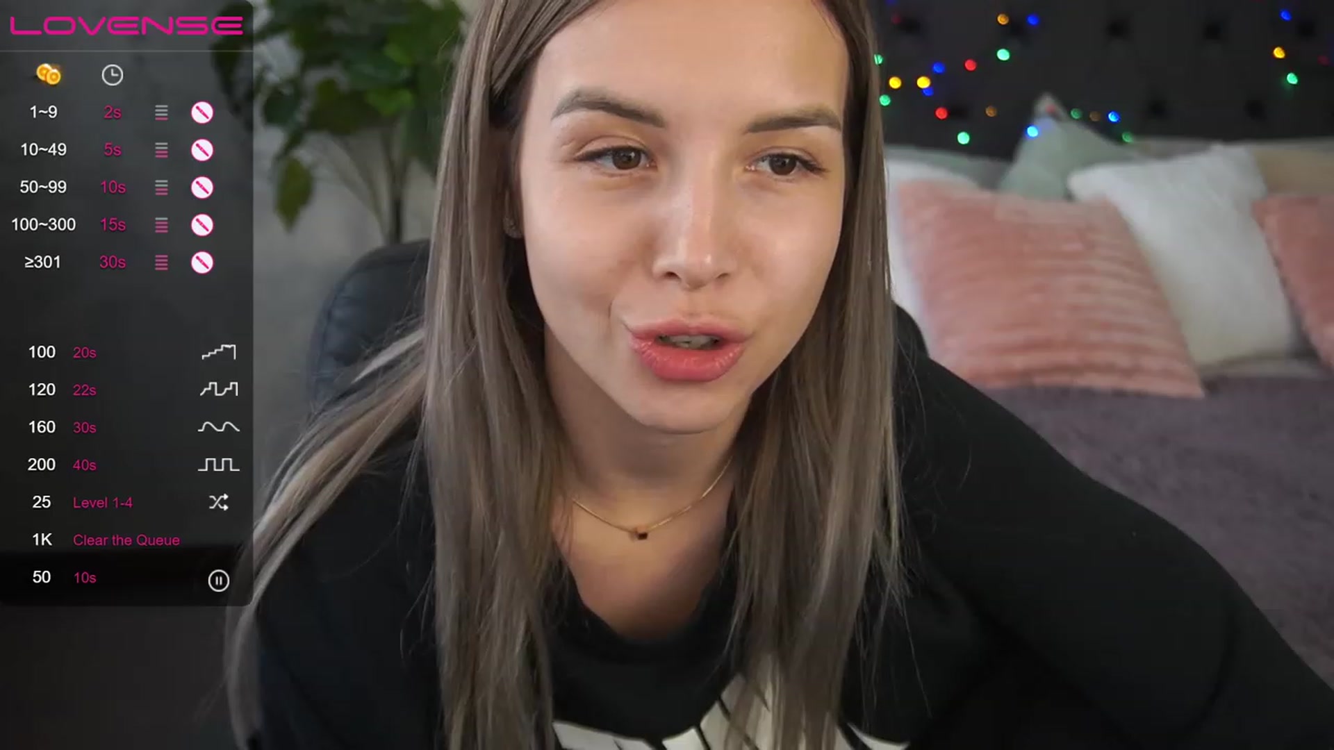 Gallery image thumbnail from LexaIce's myfreecams stream on, 04/24/2023, 12:34 image 7 of 20