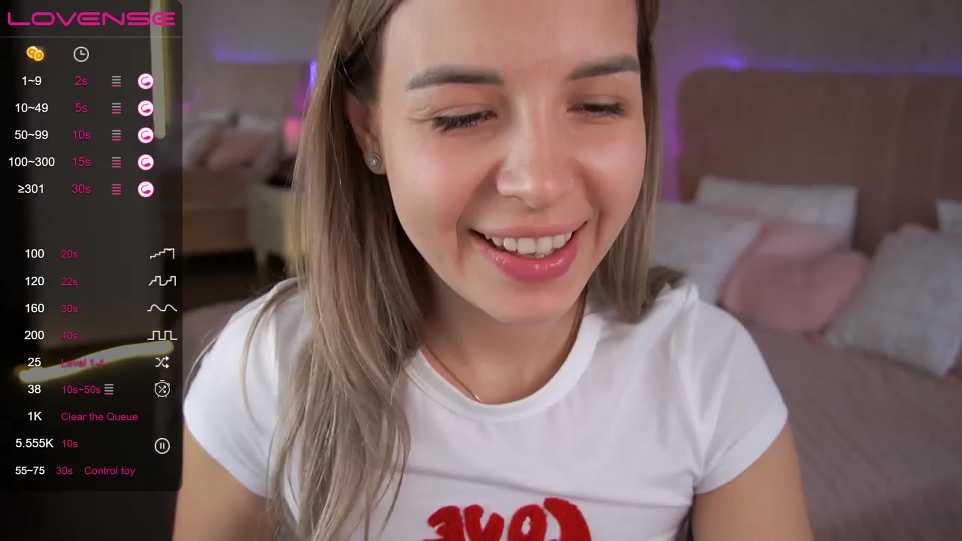 Gallery image thumbnail from LexaIce's myfreecams stream on, 05/01/2023, 10:36 image 13 of 20