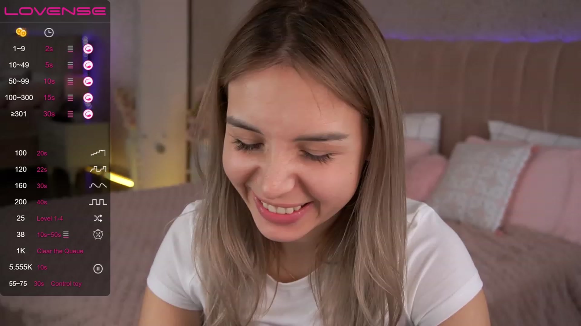 Gallery image thumbnail from LexaIce's myfreecams stream on, 05/01/2023, 13:02 image 10 of 20