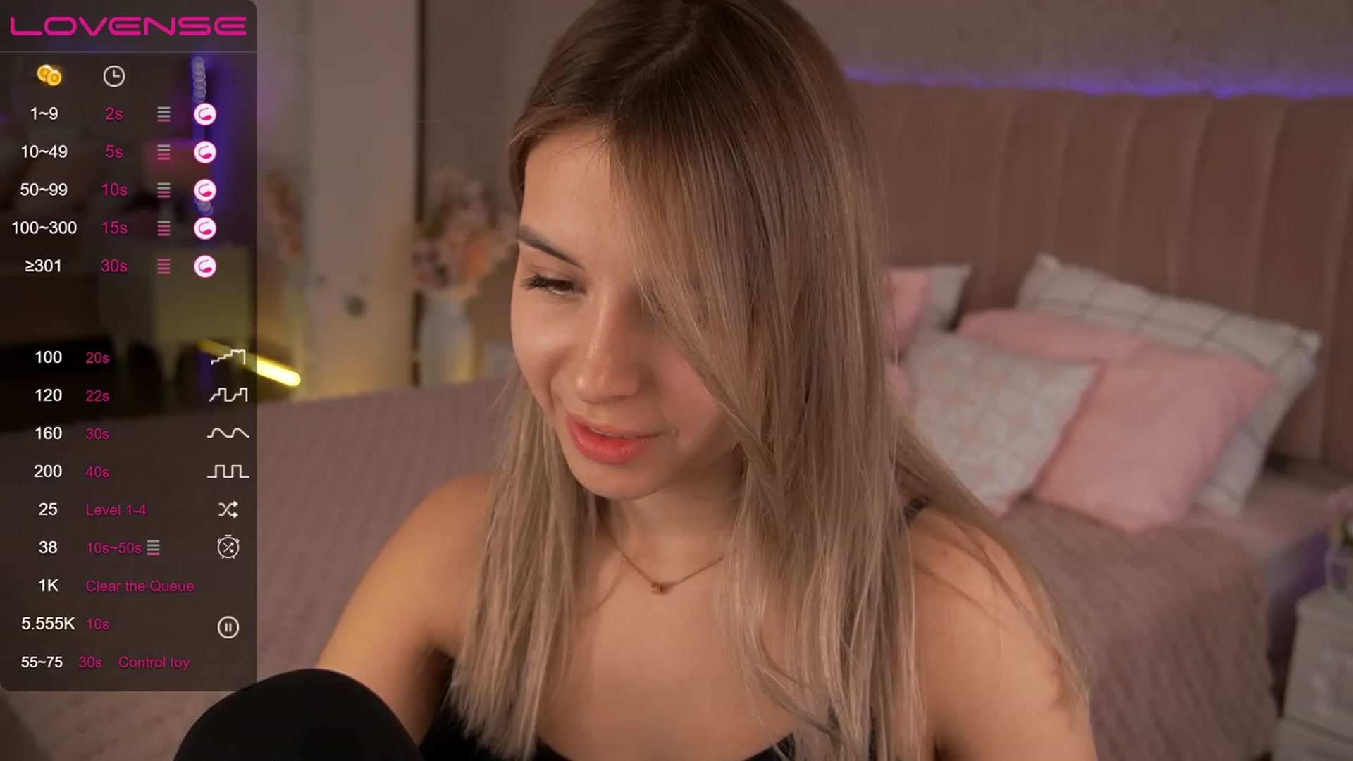 Gallery image thumbnail from LexaIce's myfreecams stream on, 05/02/2023, 10:50 image 19 of 20