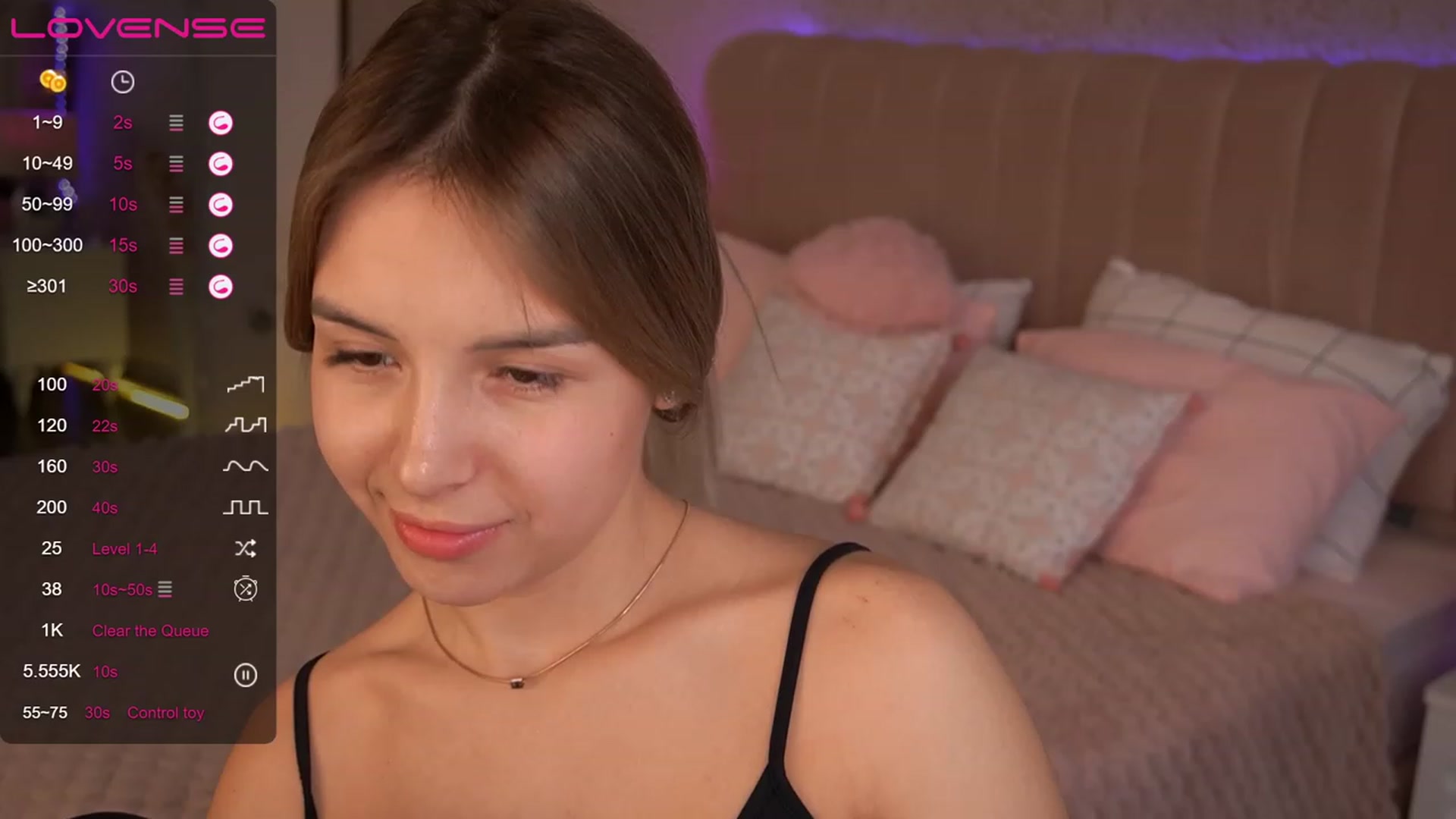 Gallery image thumbnail from LexaIce's myfreecams stream on, 05/02/2023, 13:01 image 15 of 20