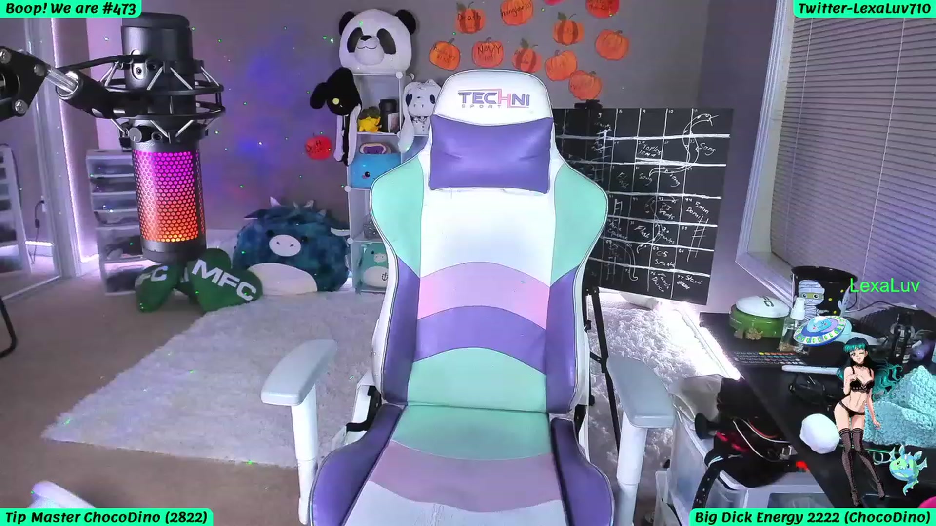Gallery image thumbnail from LexaLuv's myfreecams stream on, 11/28/2022, 11:37 image 5 of 20