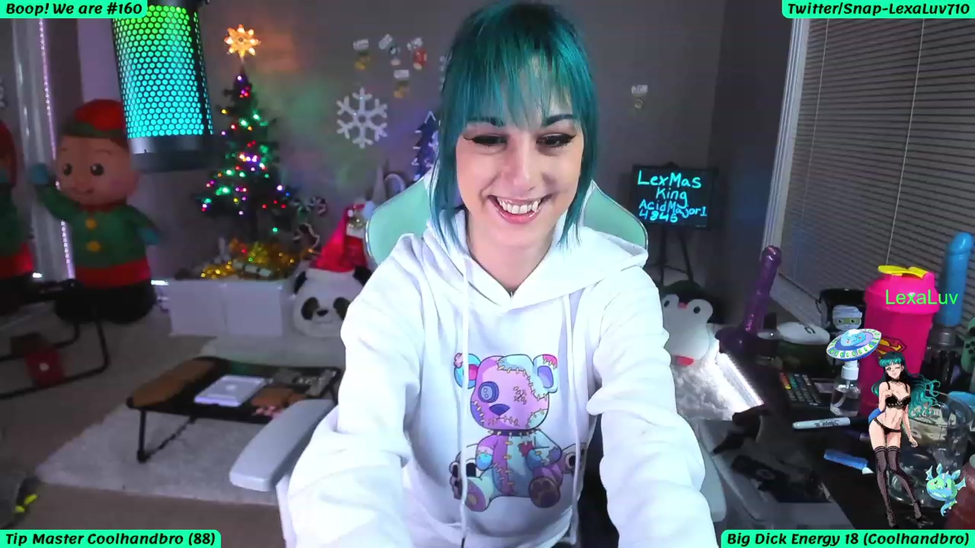 Gallery image thumbnail from LexaLuv's myfreecams stream on, 12/18/2022, 05:52 image 4 of 20