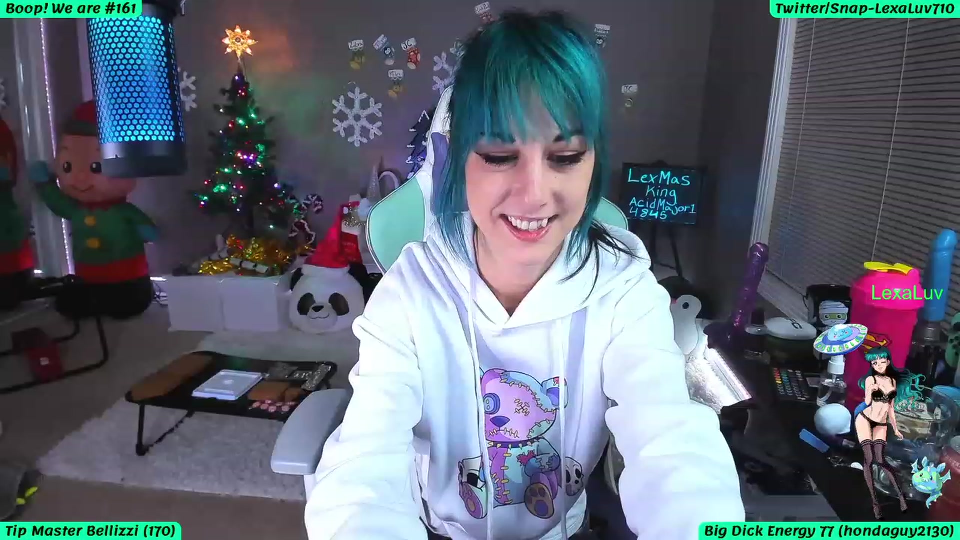 Gallery image thumbnail from LexaLuv's myfreecams stream on, 12/18/2022, 05:52 image 15 of 20
