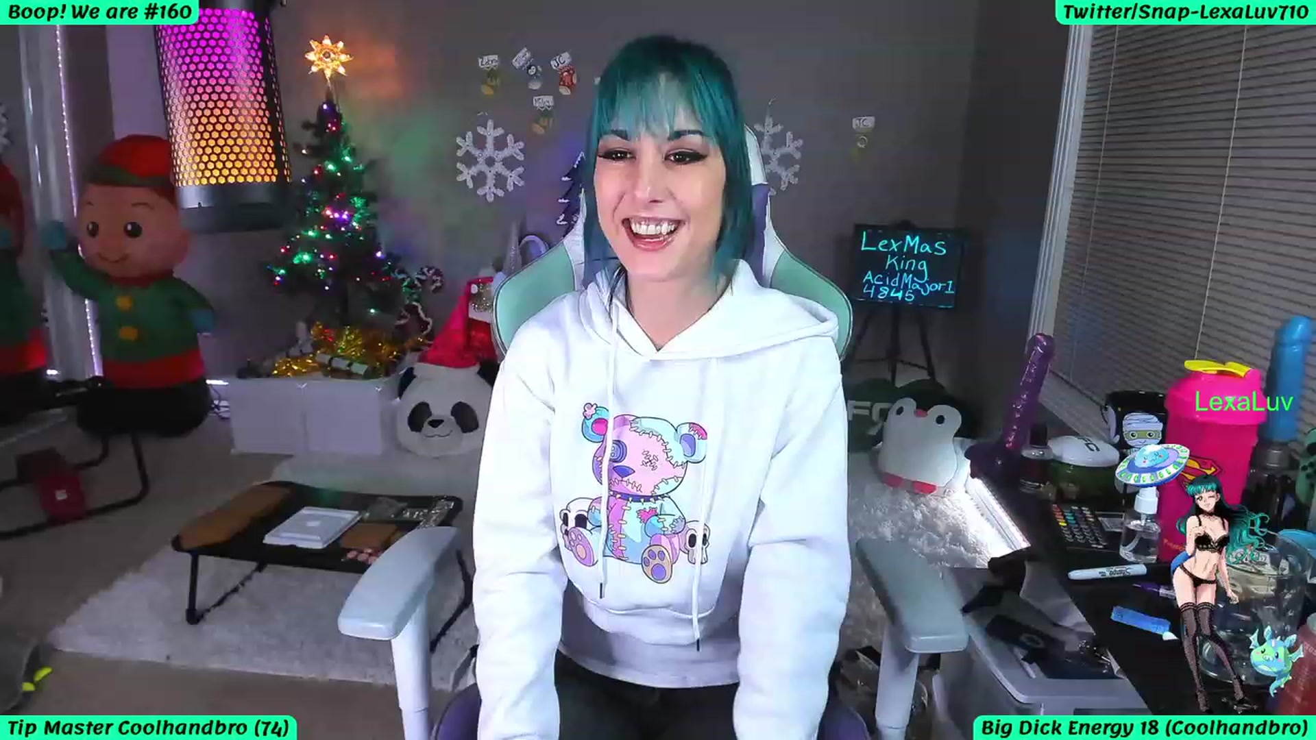 Gallery image thumbnail from LexaLuv's myfreecams stream on, 12/18/2022, 05:52 image 3 of 20