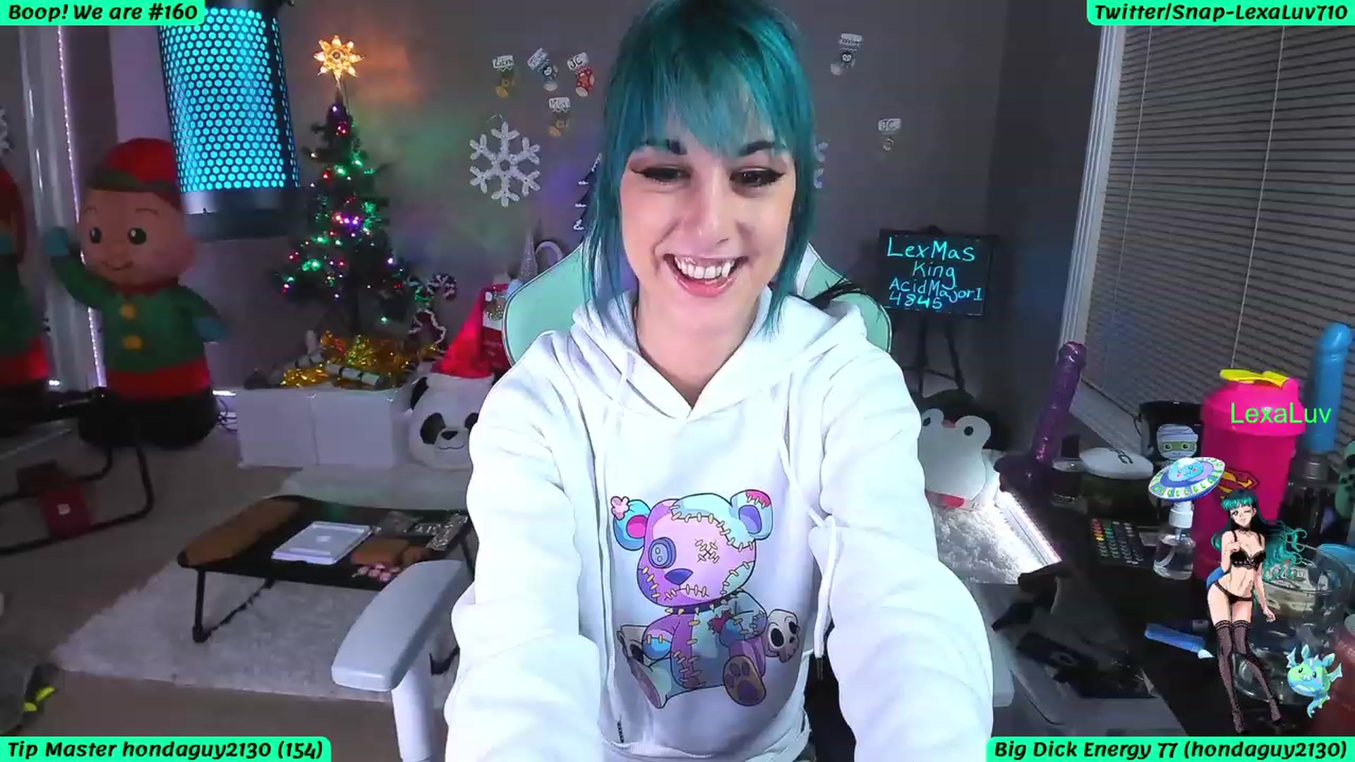 Gallery image thumbnail from LexaLuv's myfreecams stream on, 12/18/2022, 05:52 image 8 of 20