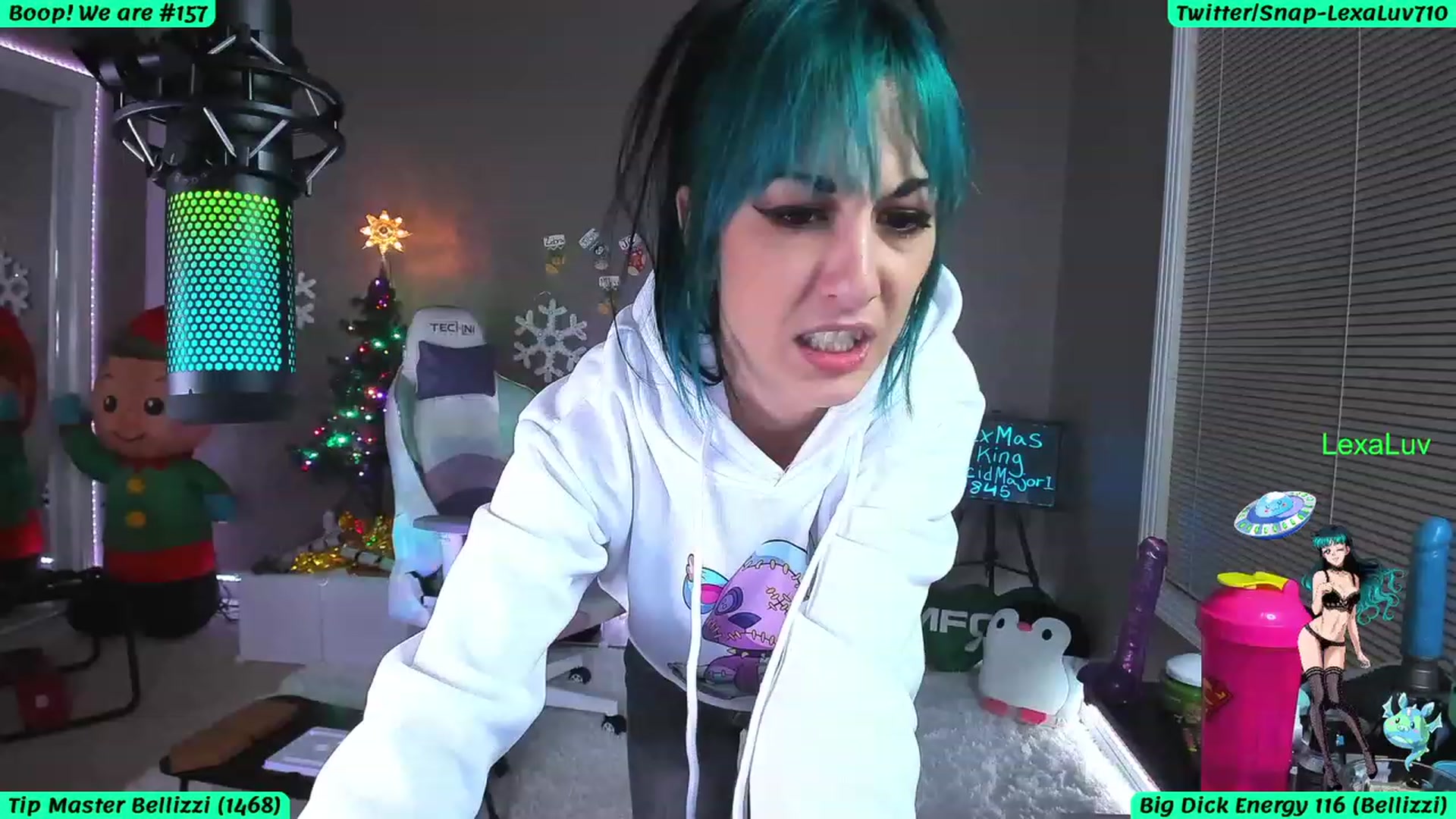 Gallery image thumbnail from LexaLuv's myfreecams stream on, 12/18/2022, 07:39 image 2 of 20