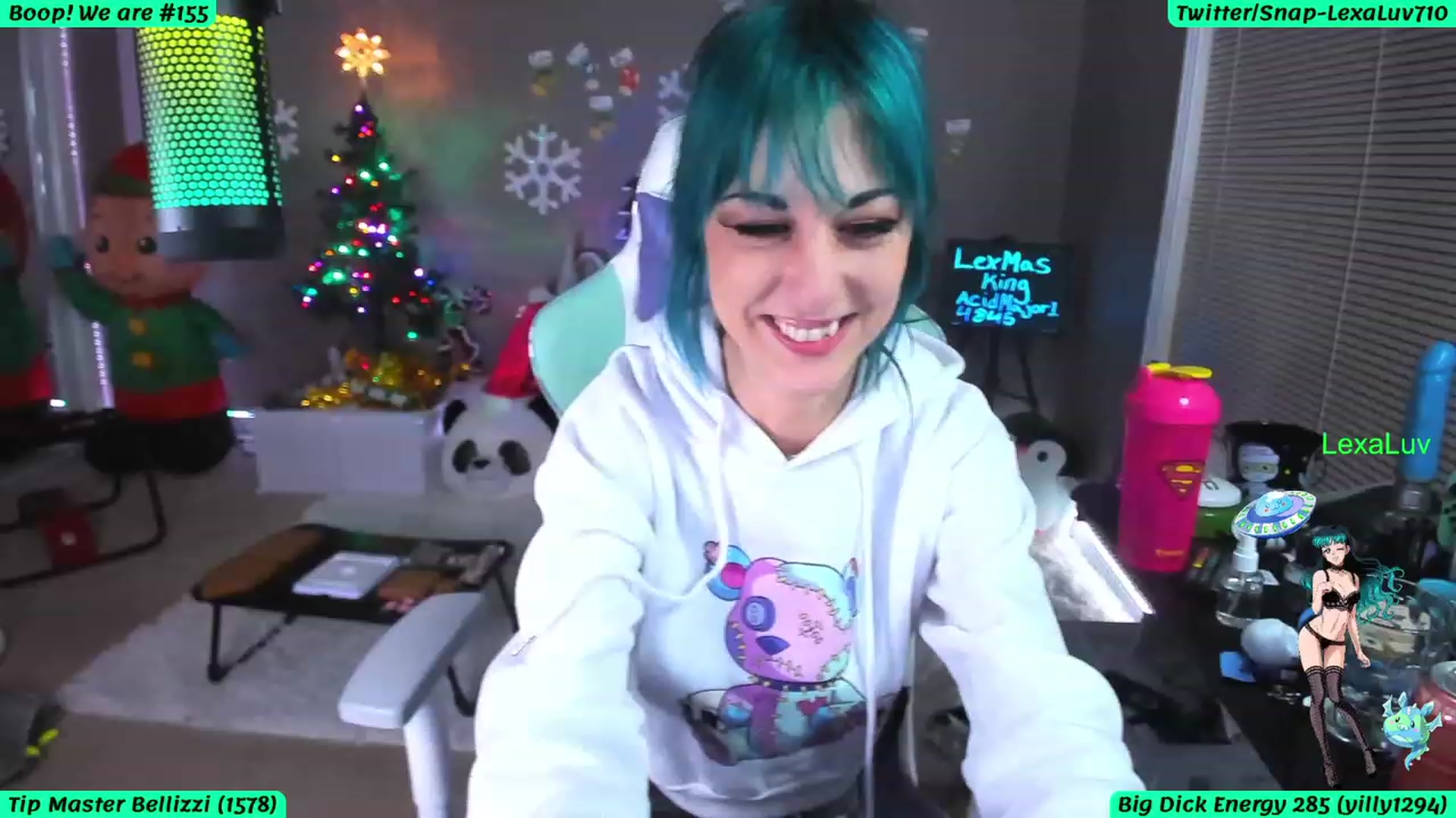 Gallery image thumbnail from LexaLuv's myfreecams stream on, 12/18/2022, 07:39 image 9 of 20