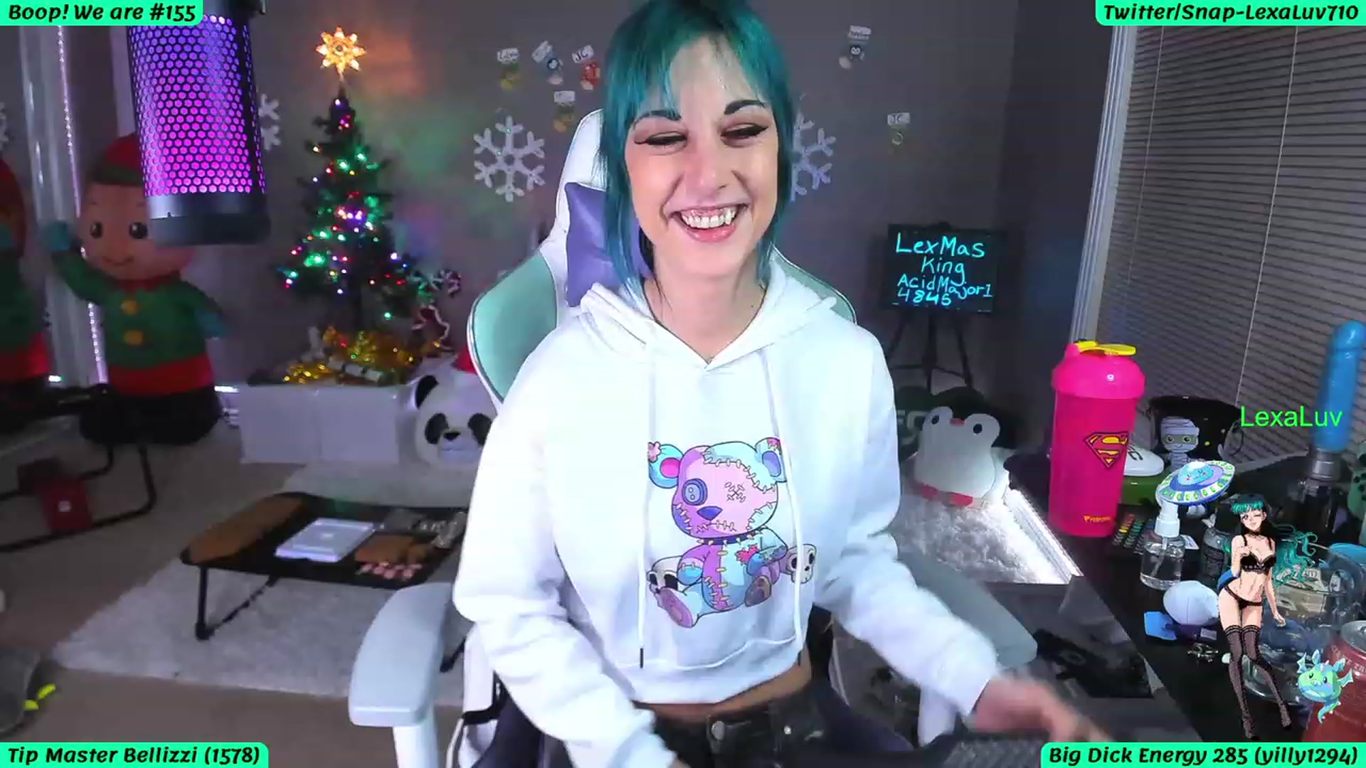 Gallery image thumbnail from LexaLuv's myfreecams stream on, 12/18/2022, 07:39 image 8 of 20