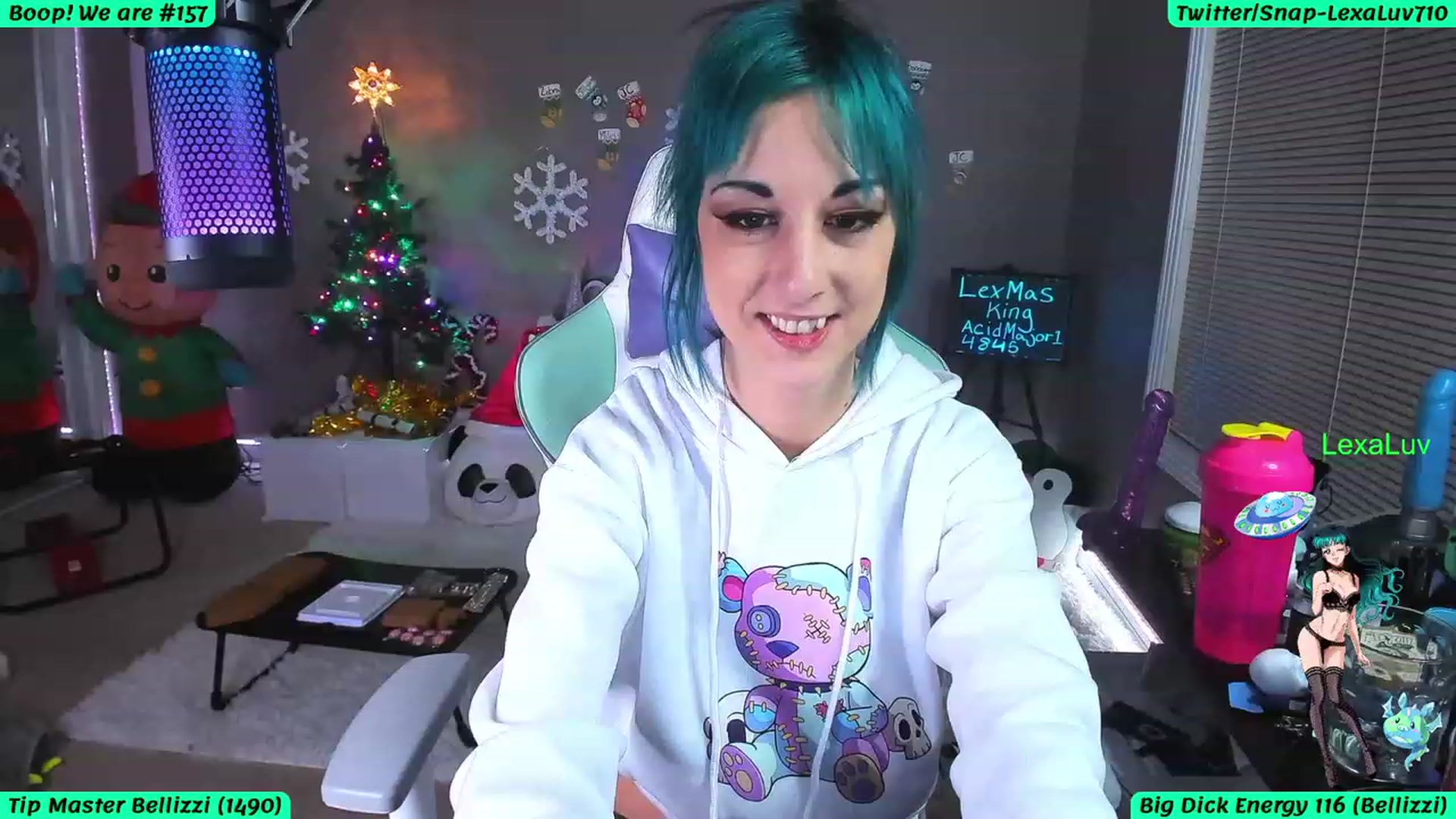 Gallery image thumbnail from LexaLuv's myfreecams stream on, 12/18/2022, 07:39 image 3 of 20