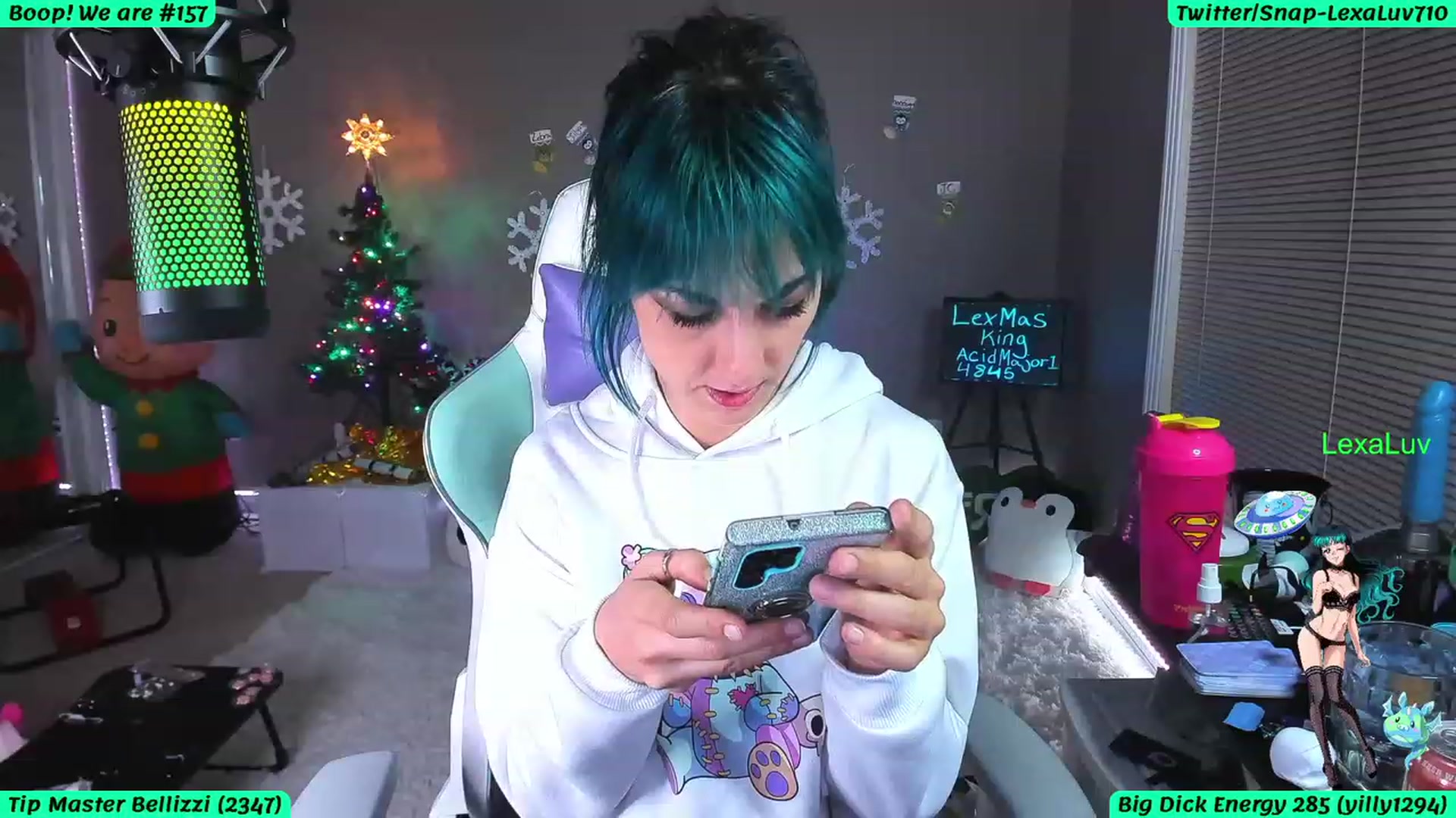 Gallery image thumbnail from LexaLuv's myfreecams stream on, 12/18/2022, 09:00 image 19 of 20