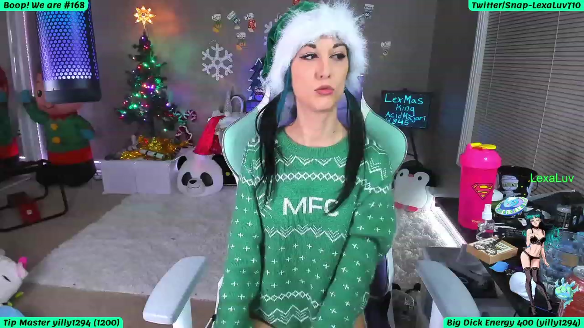 Gallery image thumbnail from LexaLuv's myfreecams stream on, 12/19/2022, 07:01 image 12 of 20
